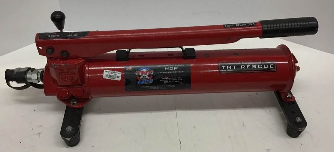TNT Rescue HDP Portable Hydraulic Hand Pump (M9)
