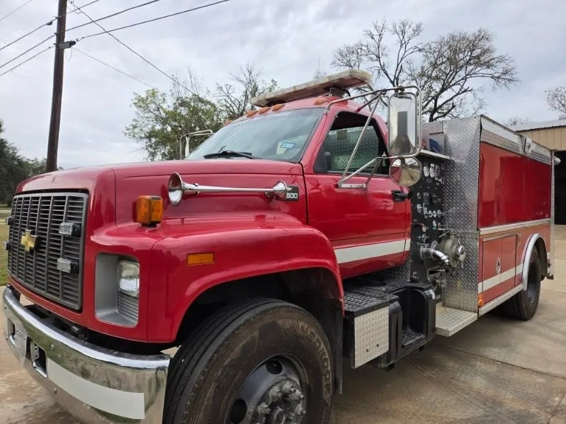 2000 Chevrolet C8500 Tanker - image 6