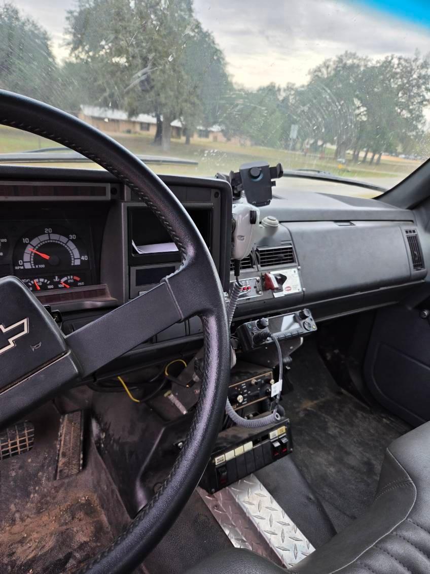 2000 Chevrolet C8500 Tanker - image 20
