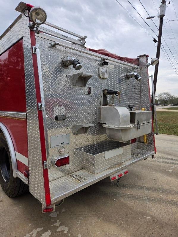2000 Chevrolet C8500 Tanker - image 13