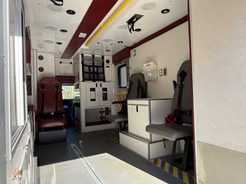 2024 AEV Ford Type III Ambulance — photo 7