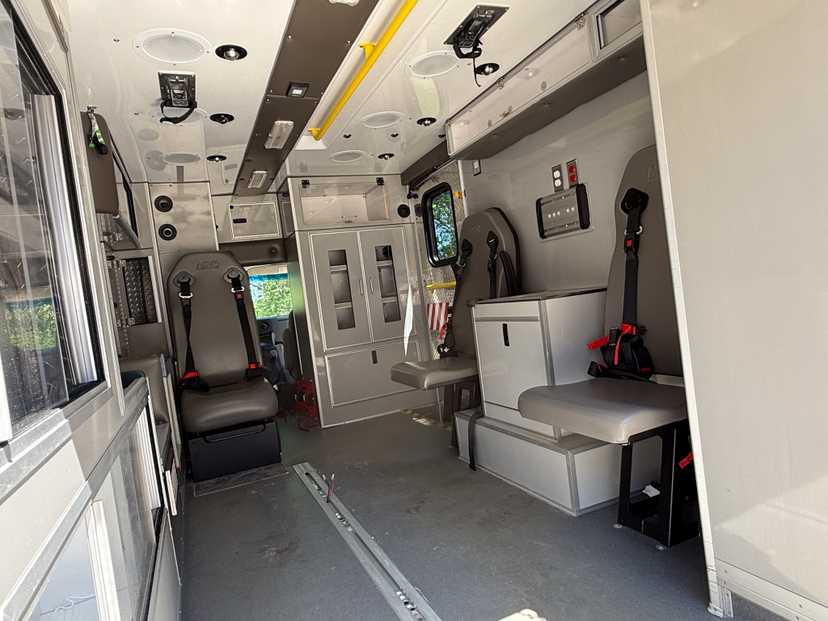 2024 AEV Ford Type III Ambulance — photo 7