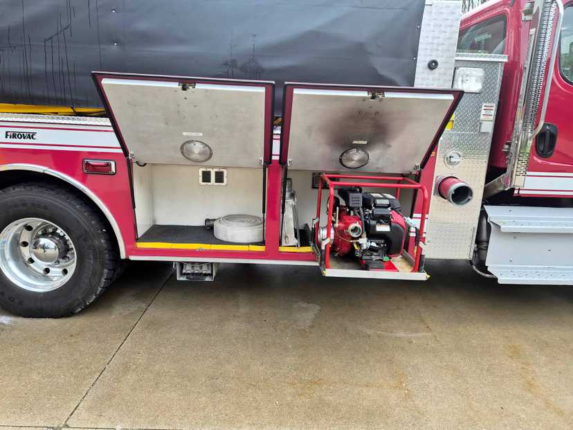 2014 Firovac Freightliner Tanker — photo 6