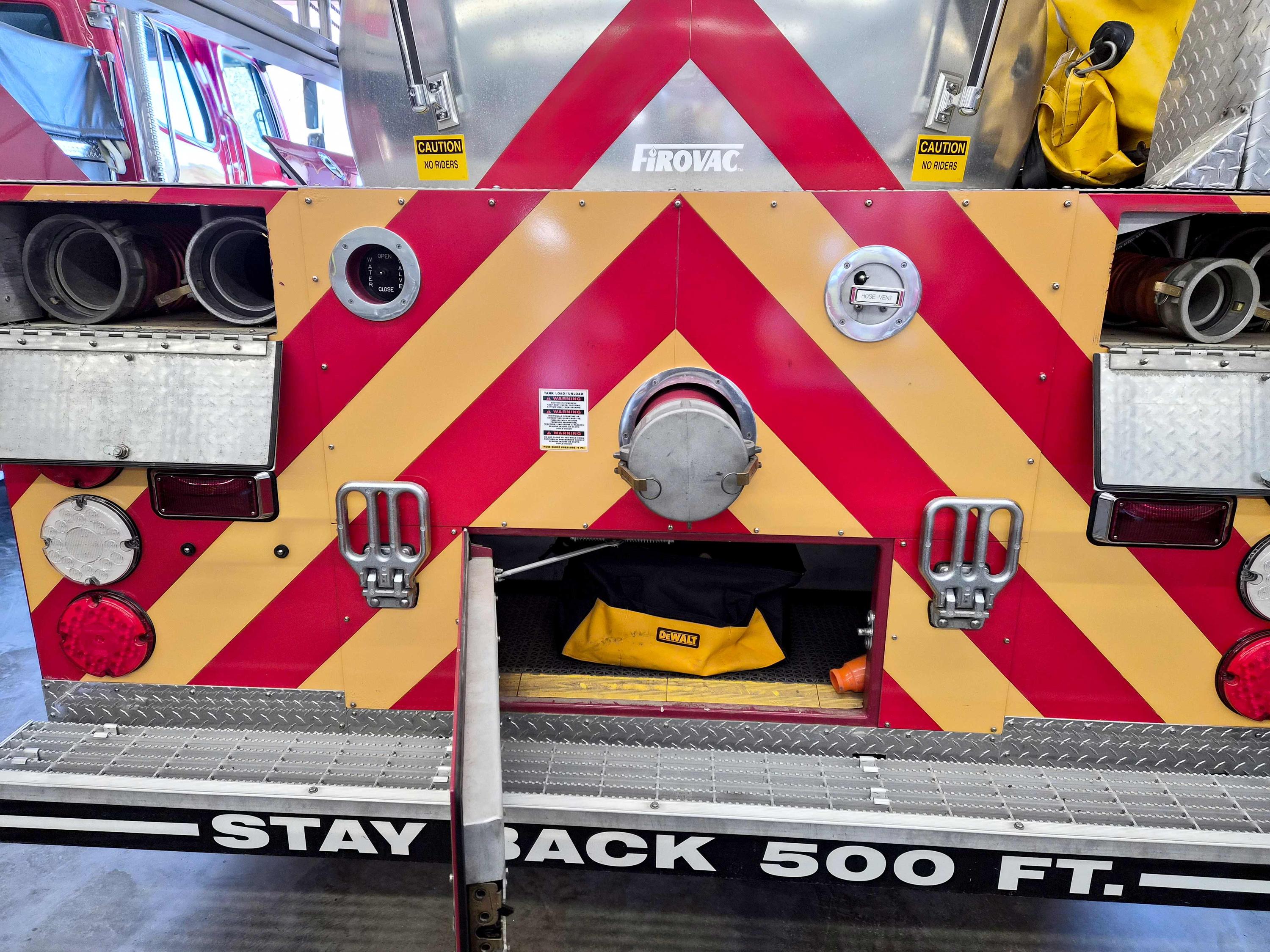 2014 Firovac Freightliner Tanker - image 7