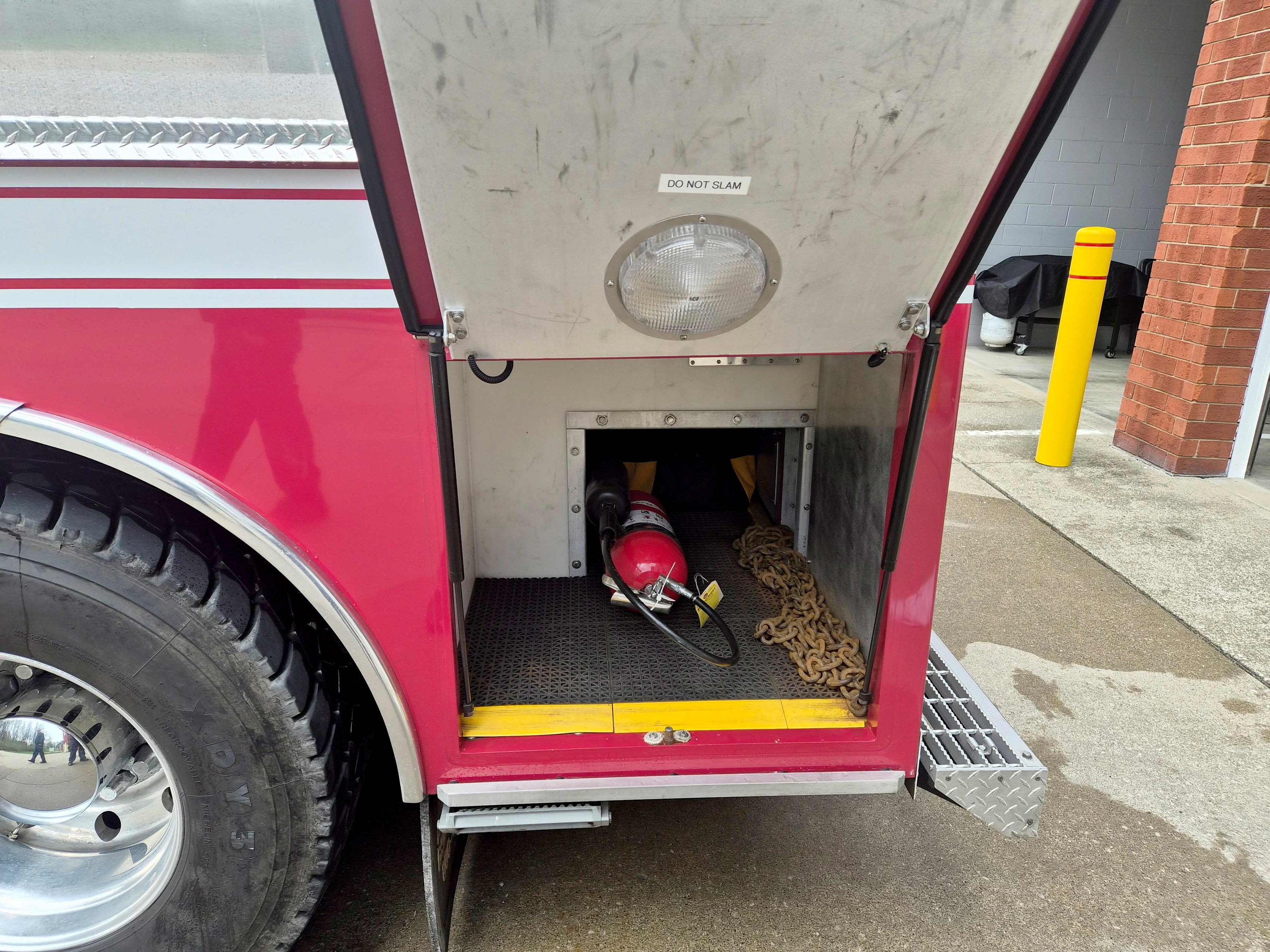 2014 Firovac Freightliner Tanker - image 12