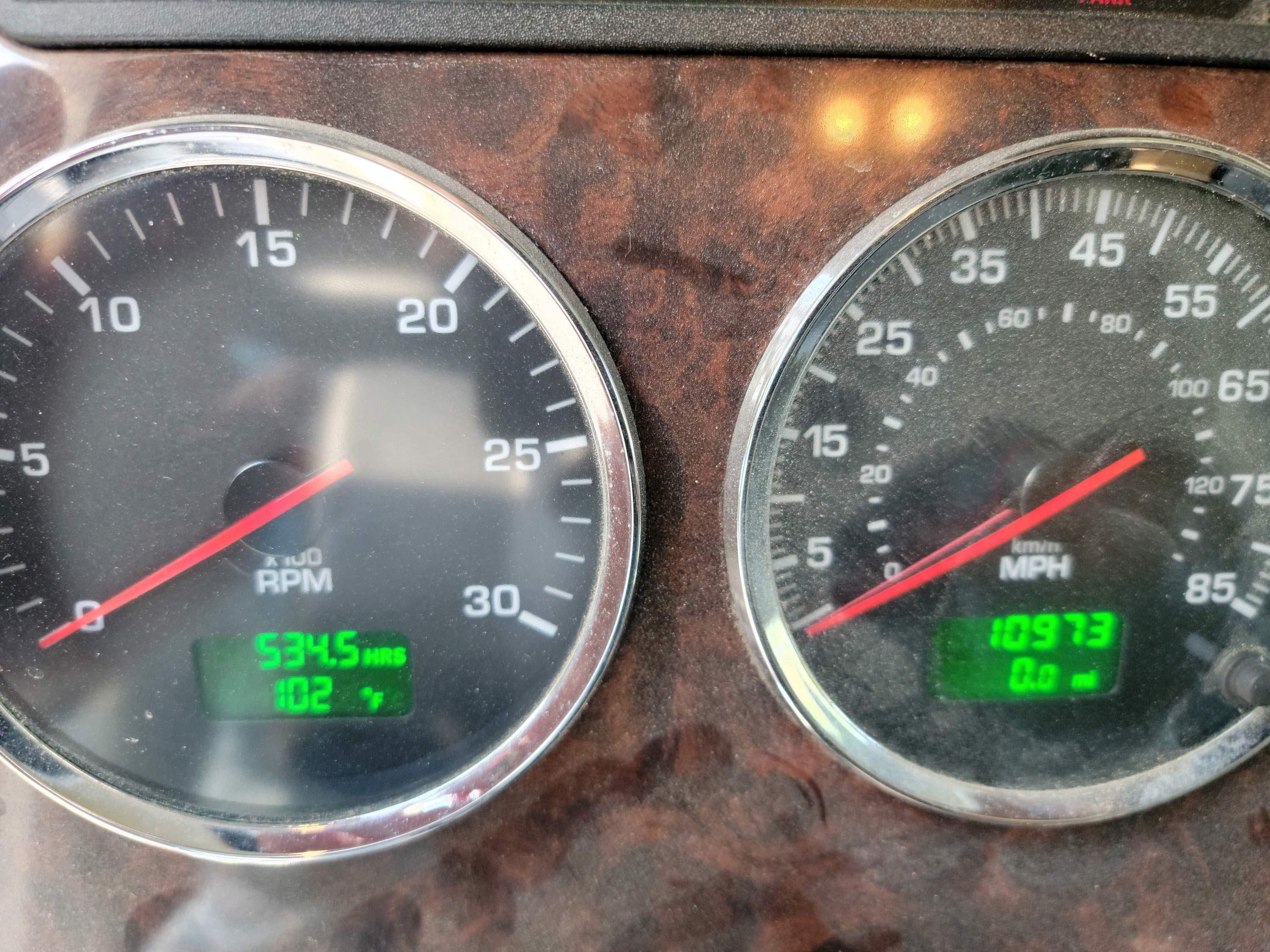 2012 Kenworth Command Center - image 27