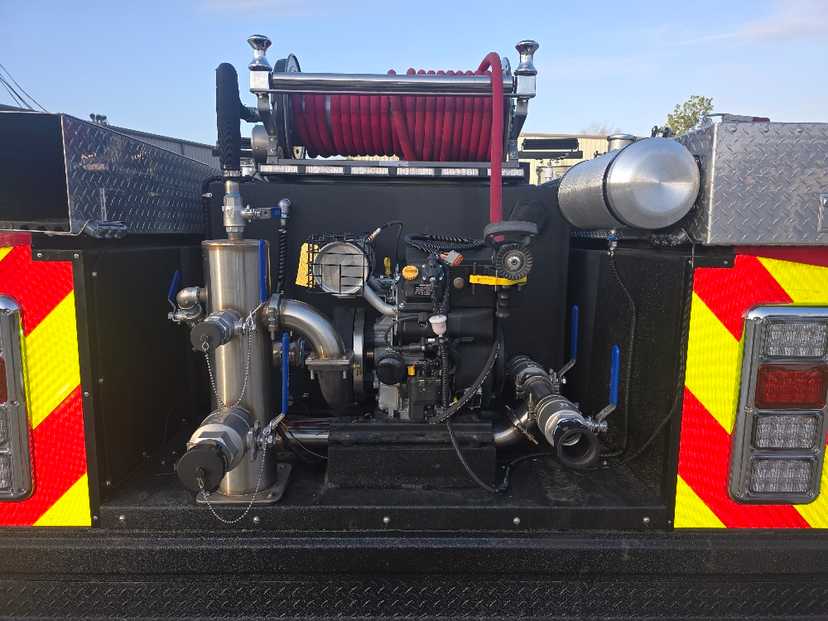 2005 Ford Brush Truck — photo 6