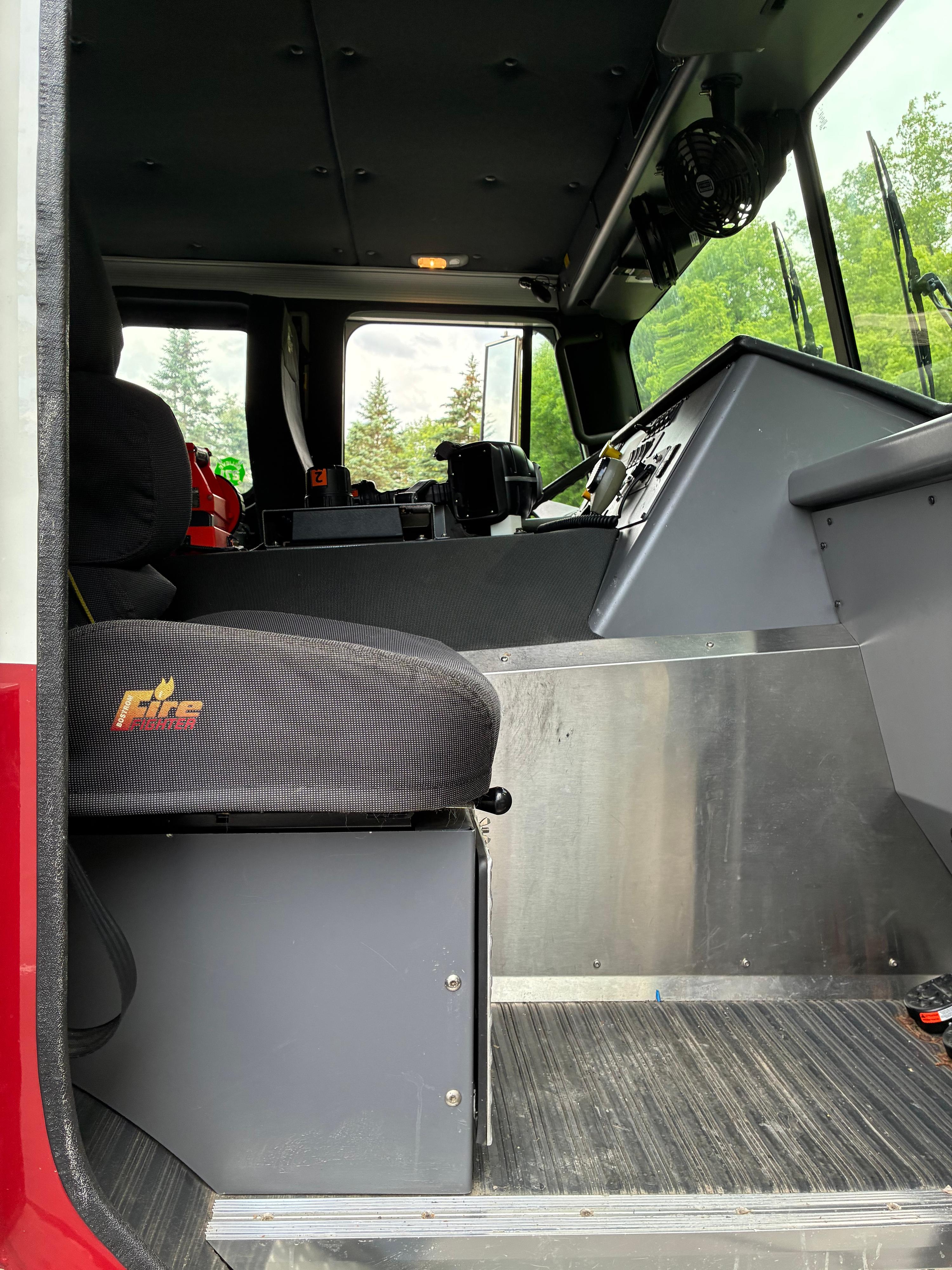 2003 American LaFrance Pumper - image 23