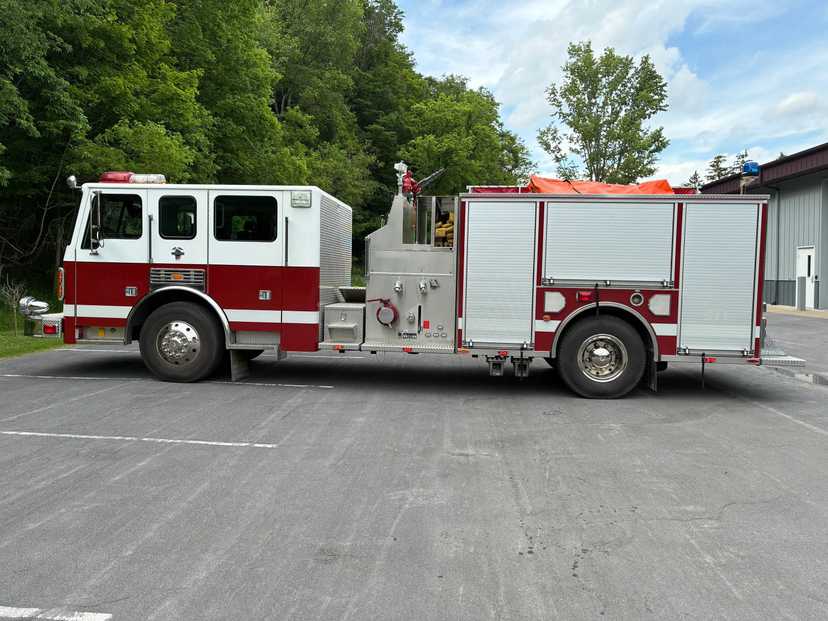 2003 American LaFrance Pumper — photo 2