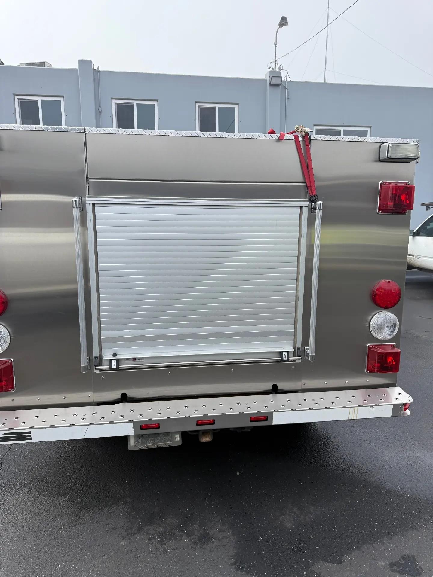2004 Ford F-550 Westates Mobile SCBA Air Supply / Rehab Unit - image 24