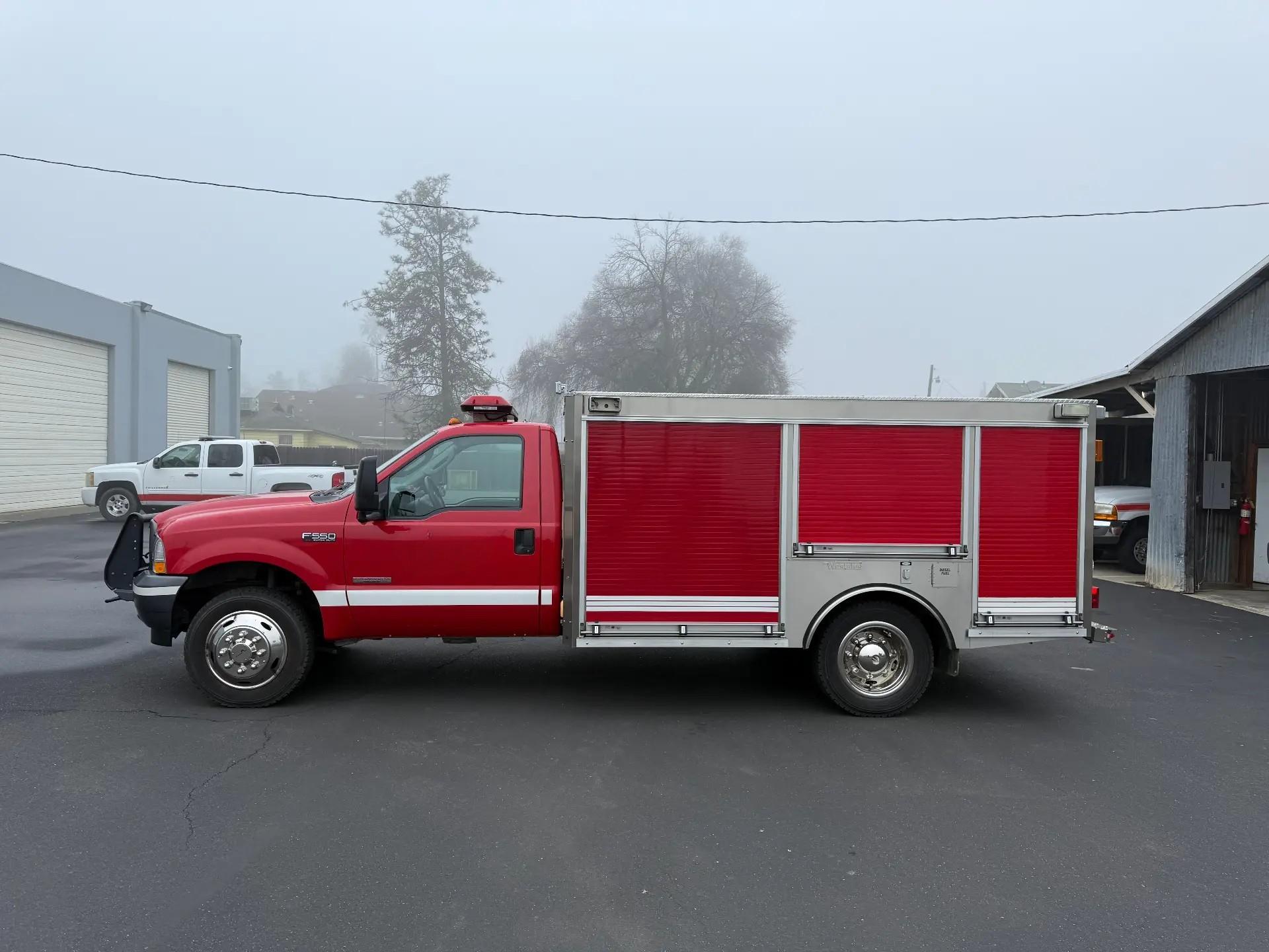 2004 Ford F-550 Westates Mobile SCBA Air Supply / Rehab Unit - image 1