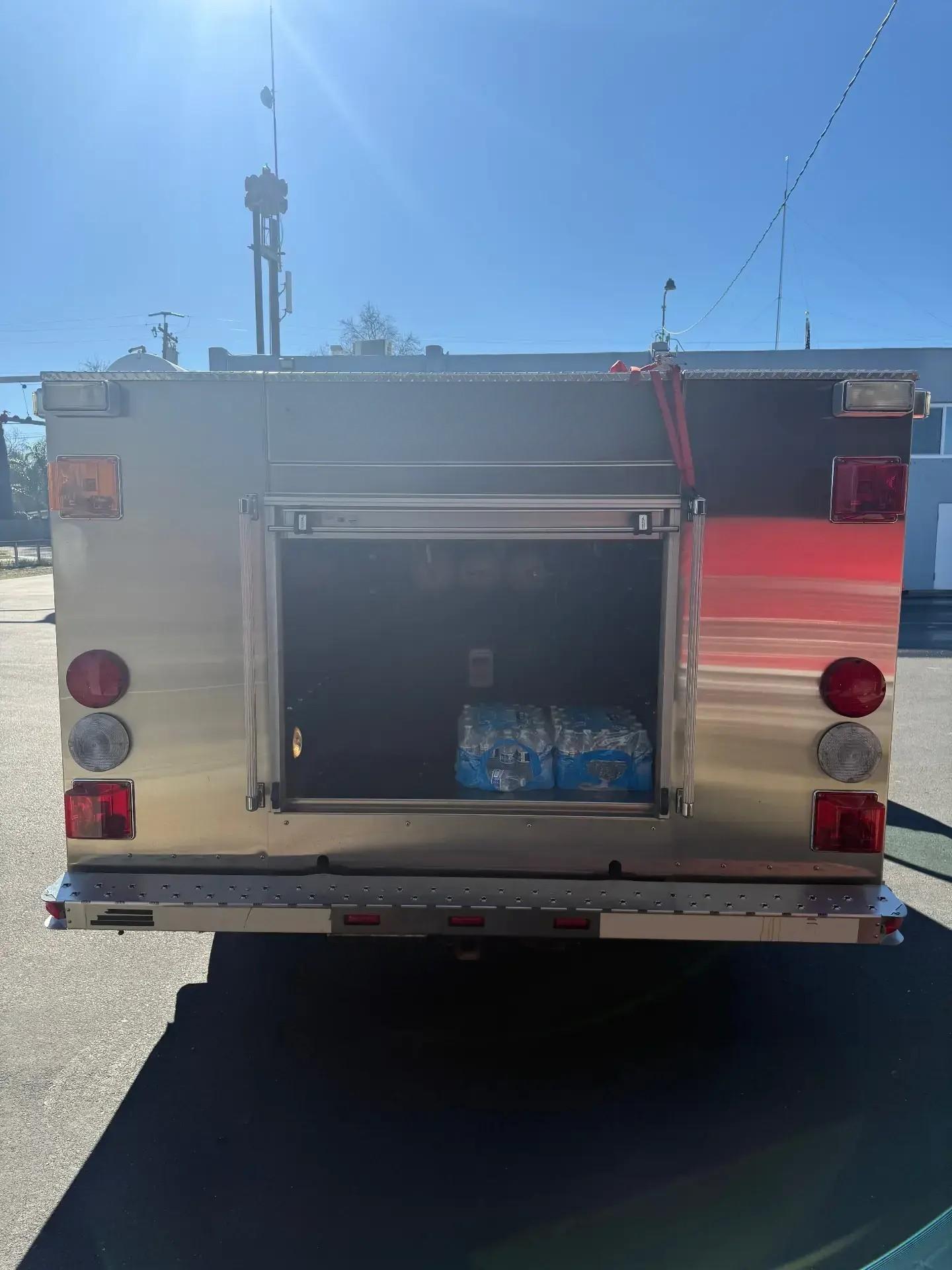 2004 Ford F-550 Westates Mobile SCBA Air Supply / Rehab Unit - image 34