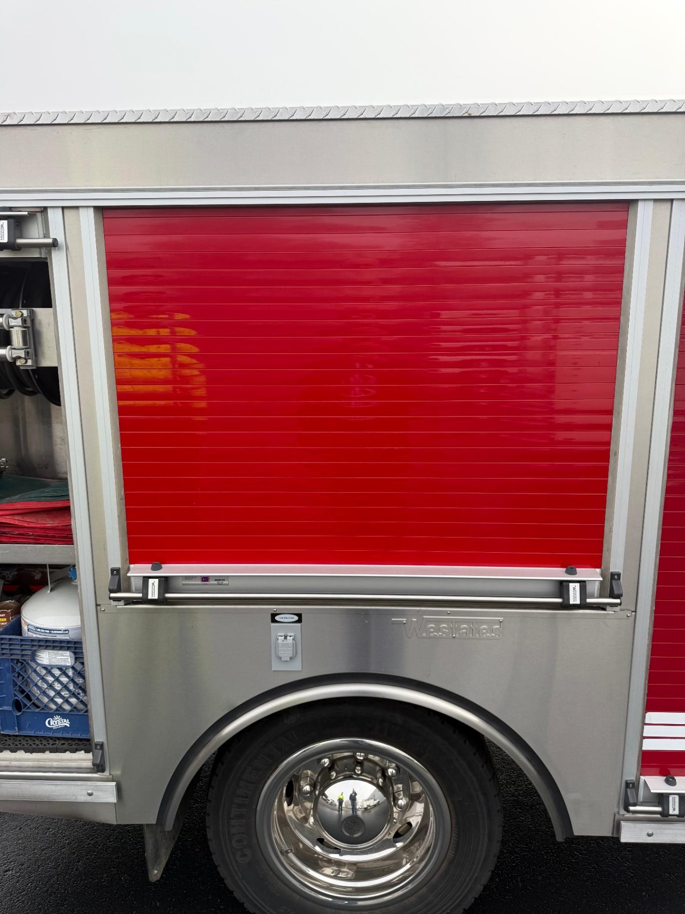 2004 Ford F-550 Westates Mobile SCBA Air Supply / Rehab Unit - image 8