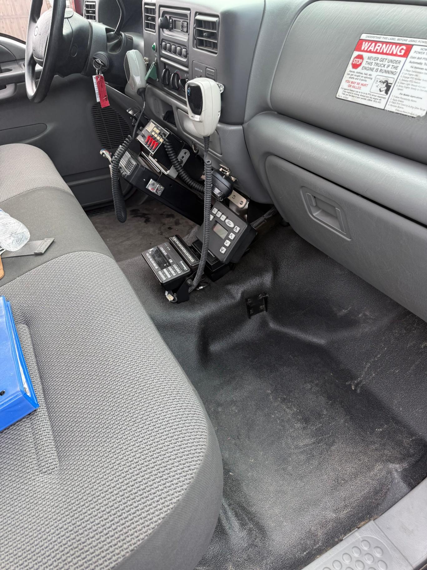 2004 Ford F-550 Westates Mobile SCBA Air Supply / Rehab Unit - image 16