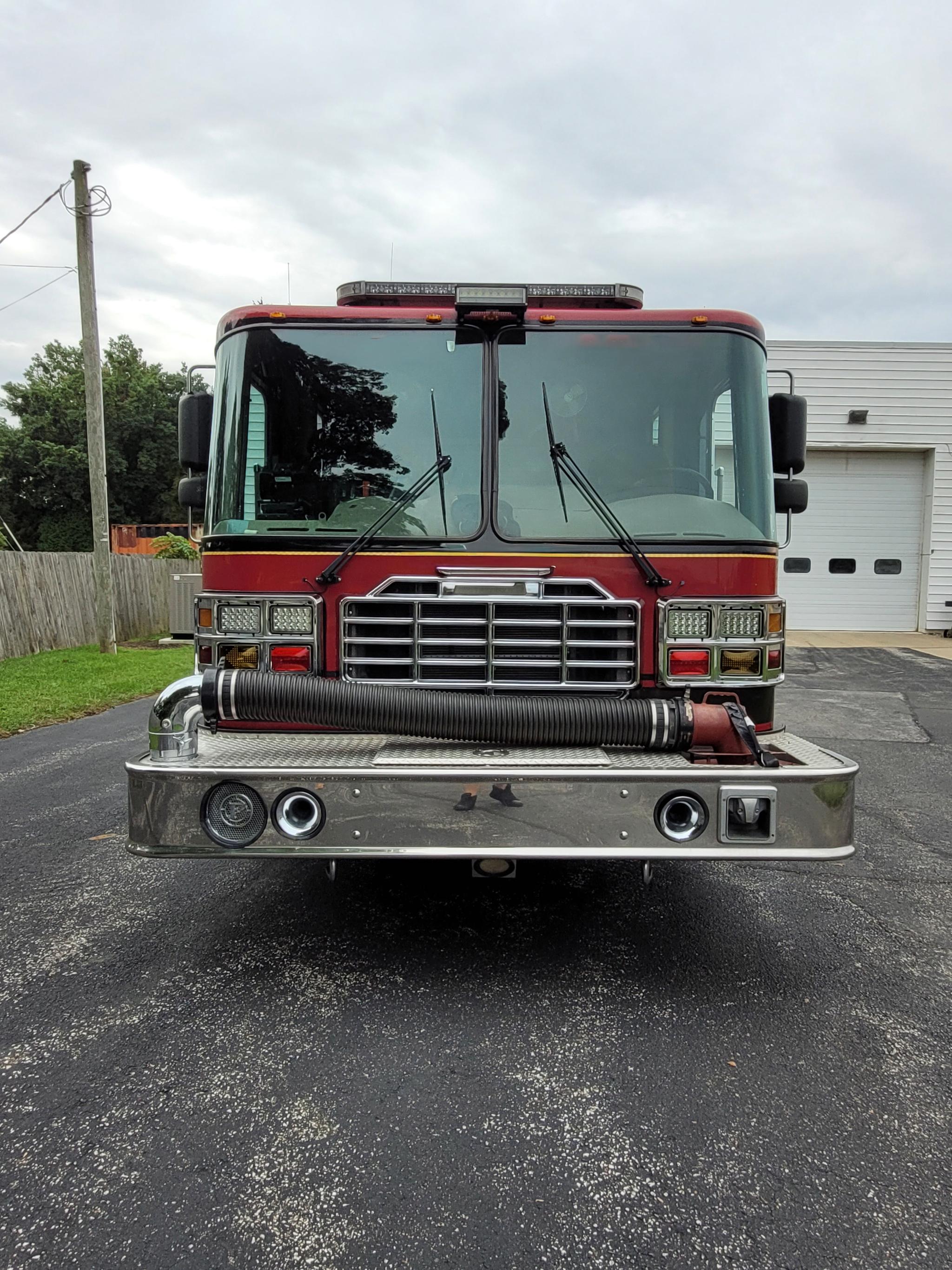 1999 Ferrara Inferno Pumper Tanker - image 2