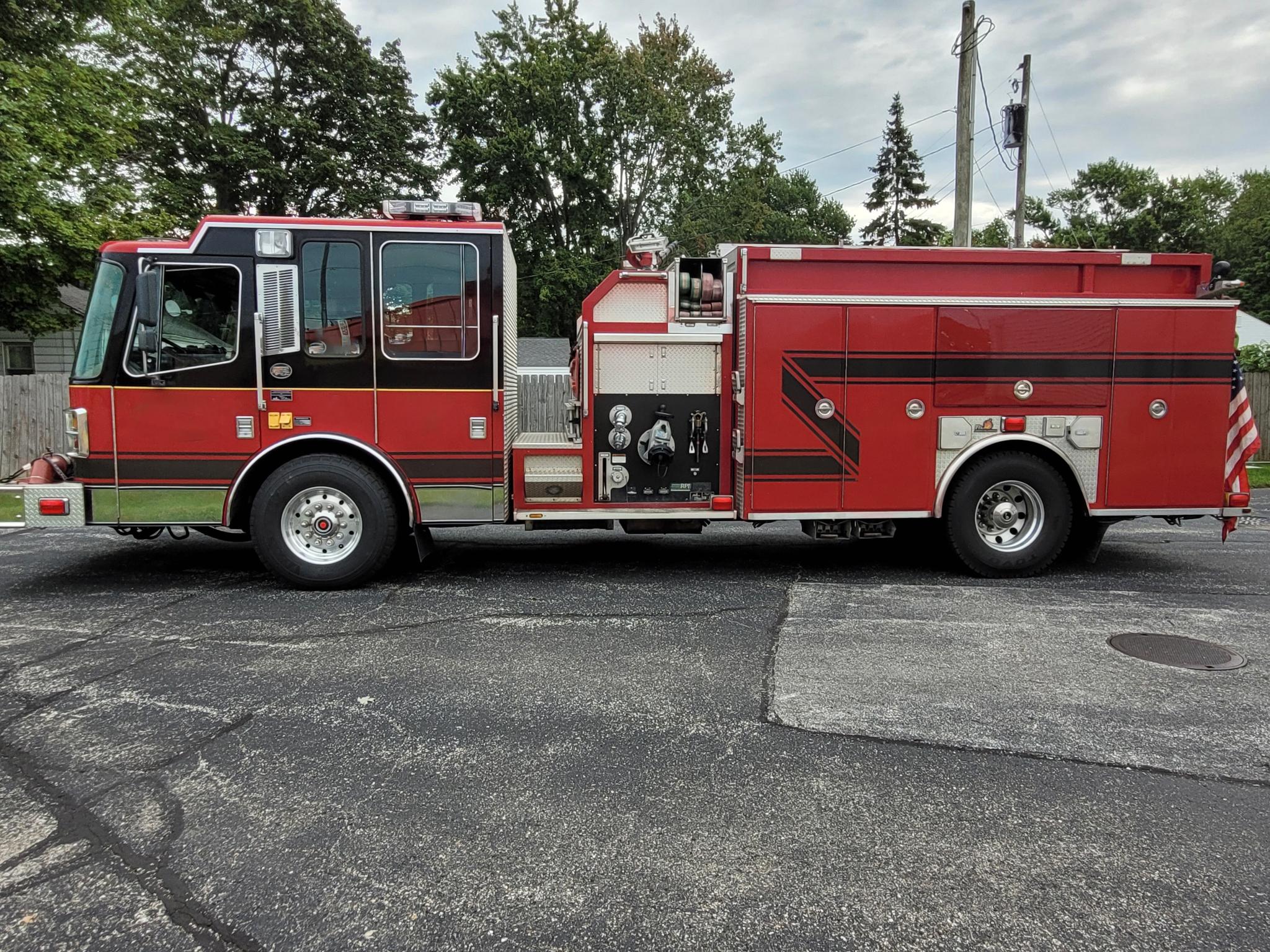 1999 Ferrara Inferno Pumper Tanker - image 1