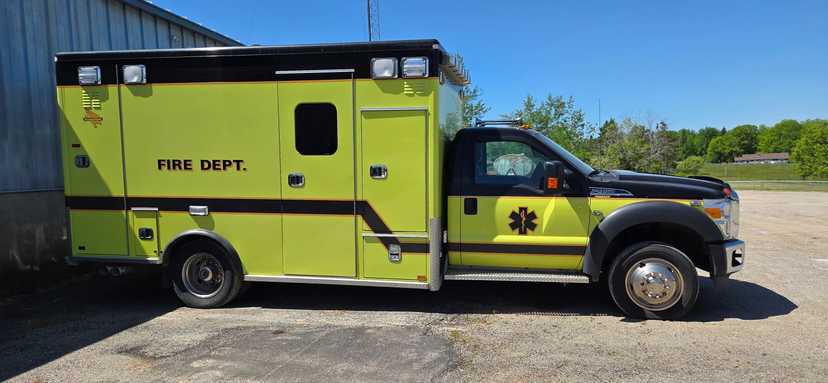 2015 AEV Ford 4x4 Type I Ambulance — photo 2