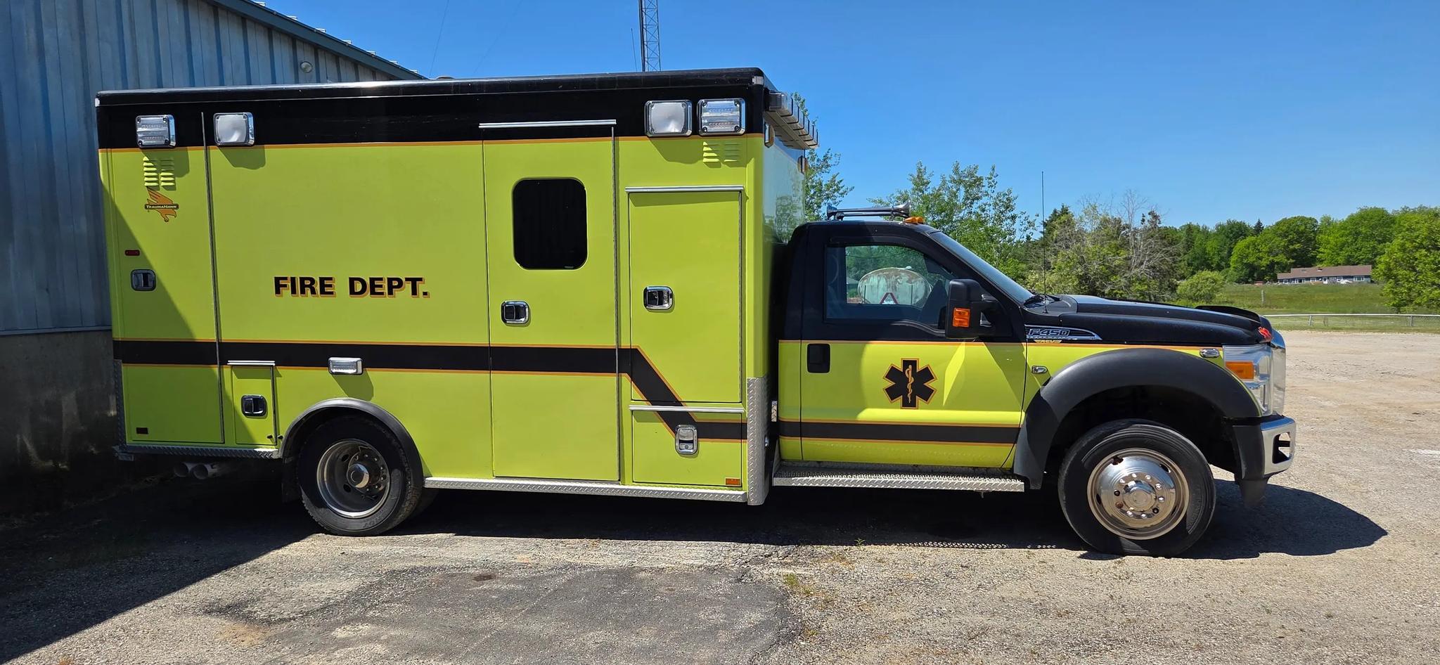 2015 AEV Ford 4x4 Type I Ambulance - image 2