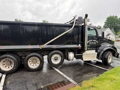 2023 Kenworth T800 Dump Truck — photo 6