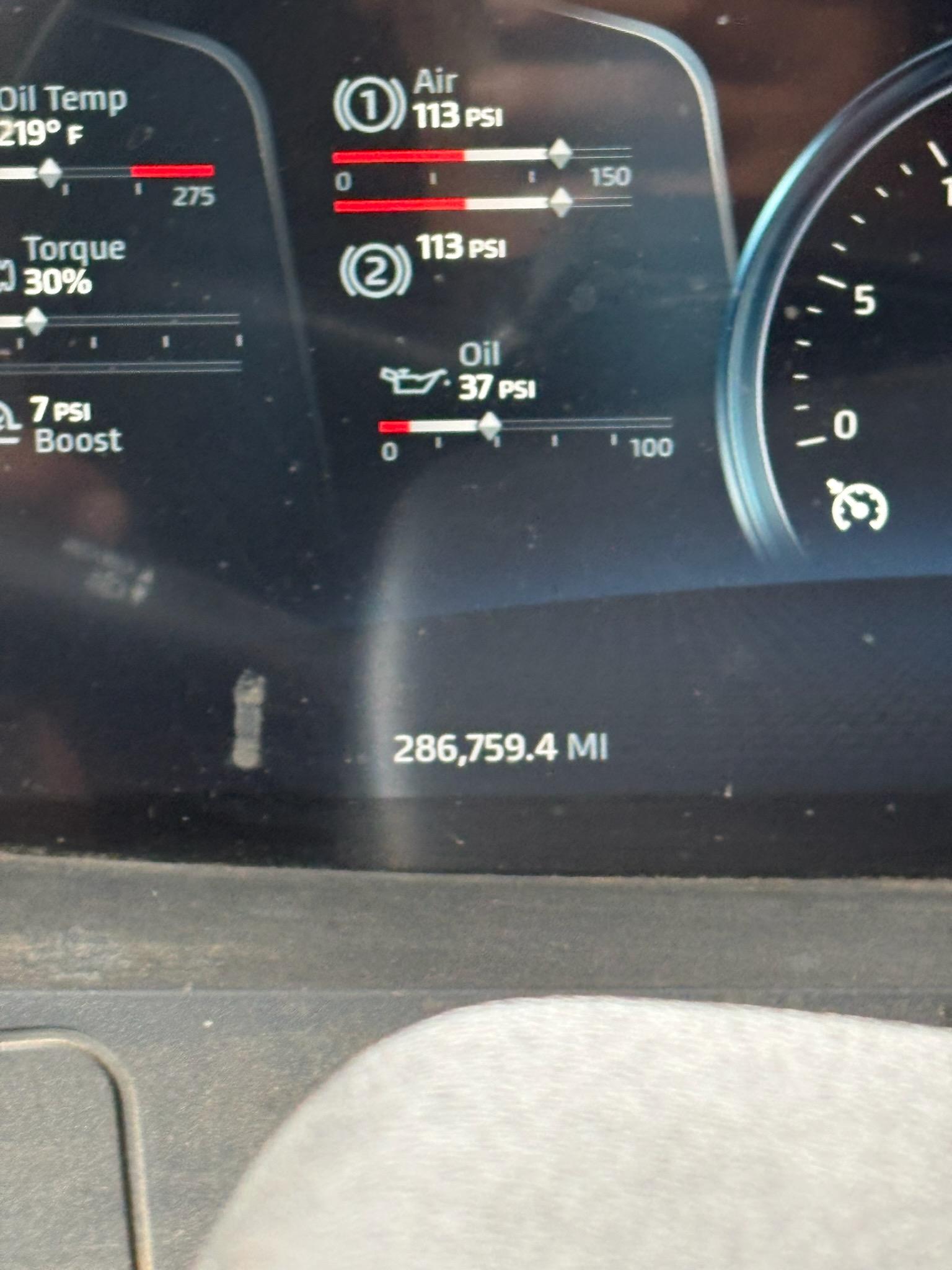 2023 Kenworth T800 Dump Truck - image 10