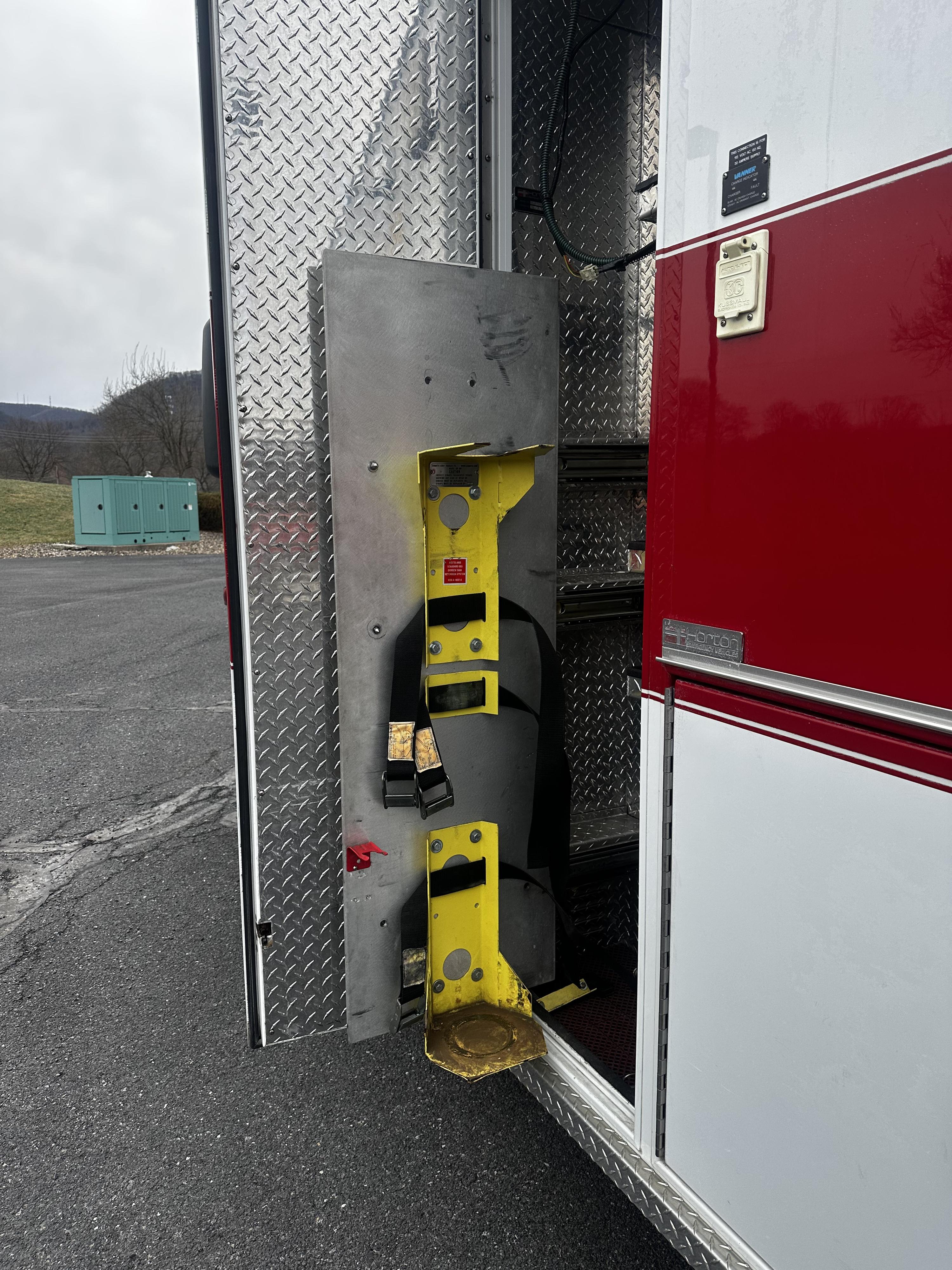 2005 Horton Chevrolet Type I Ambulance - image 12