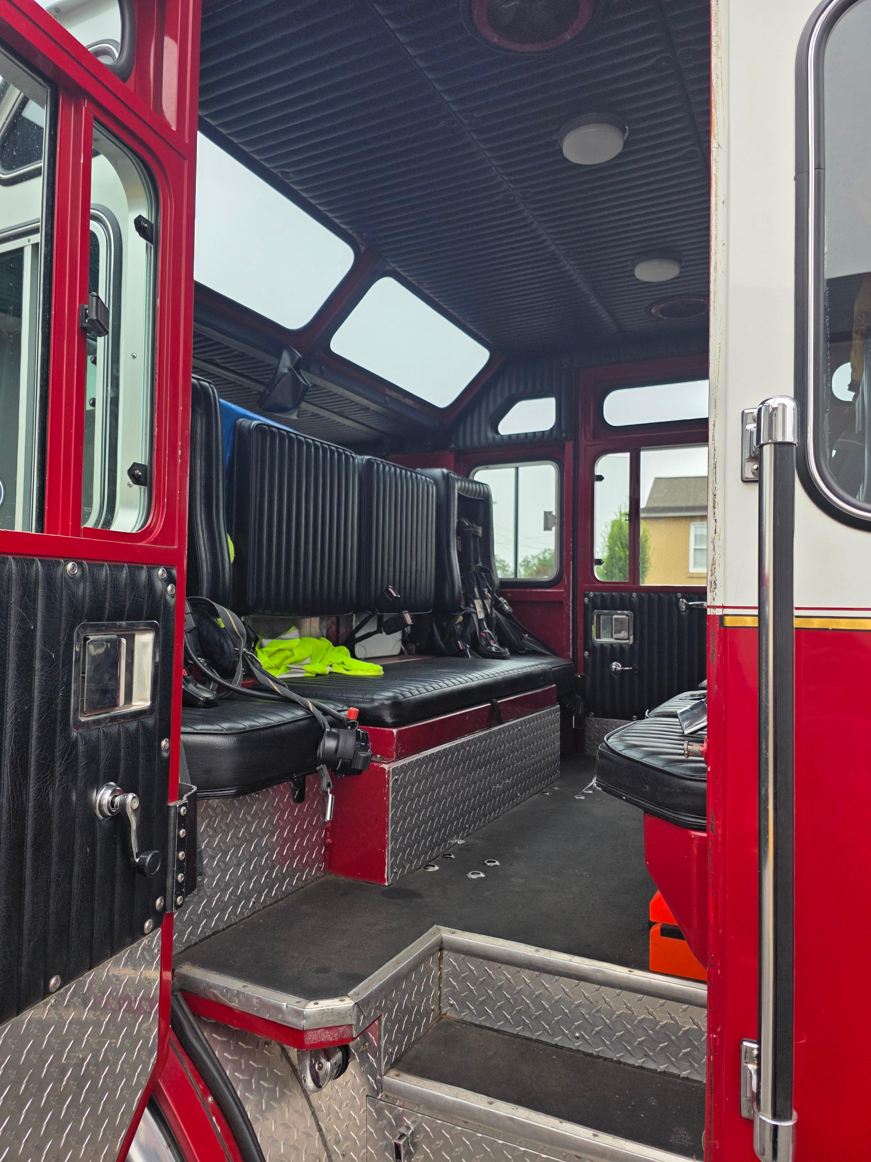 1993 KME renegade Pumper - image 9