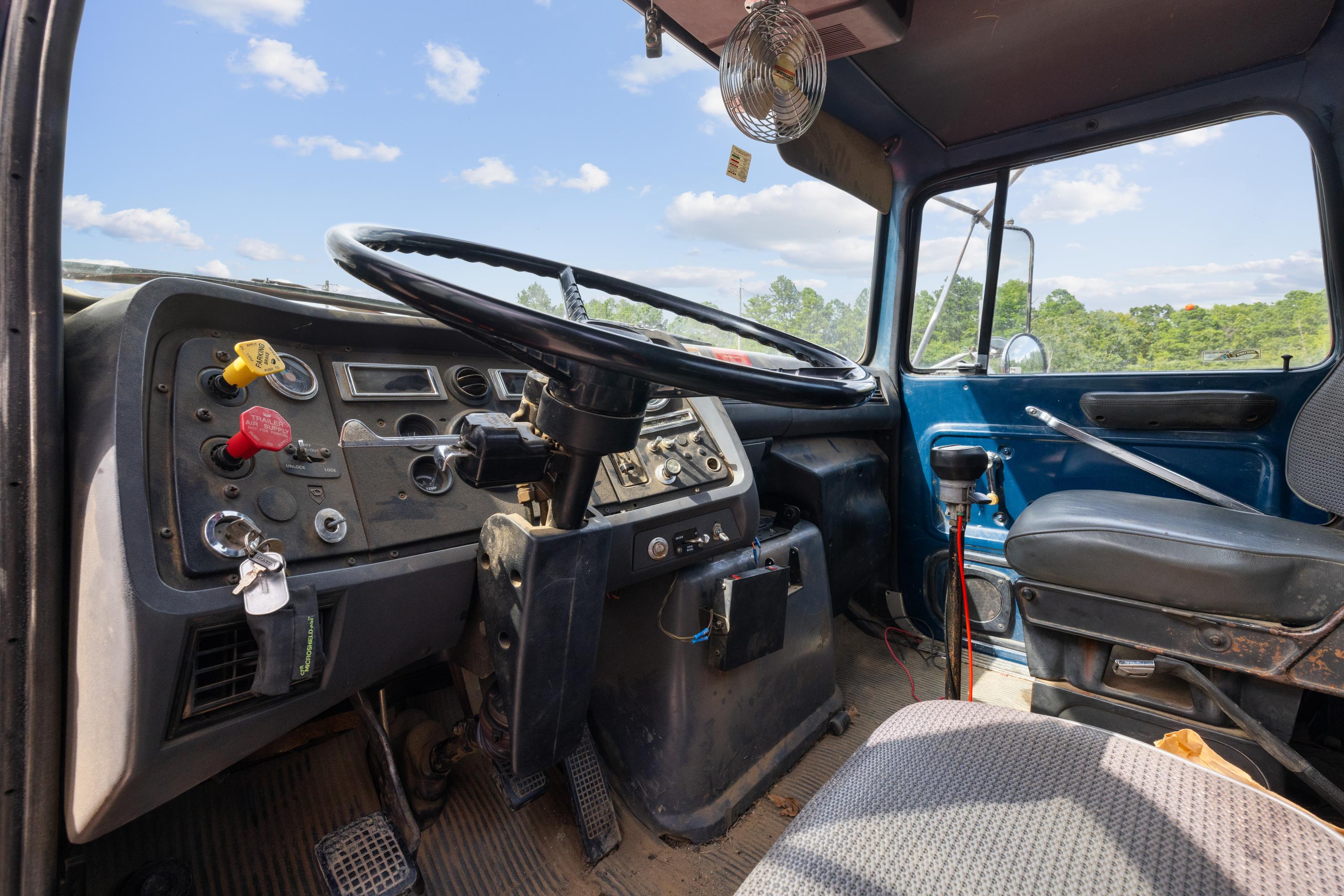1997 Ford L8000 Pumper Tanker - image 29