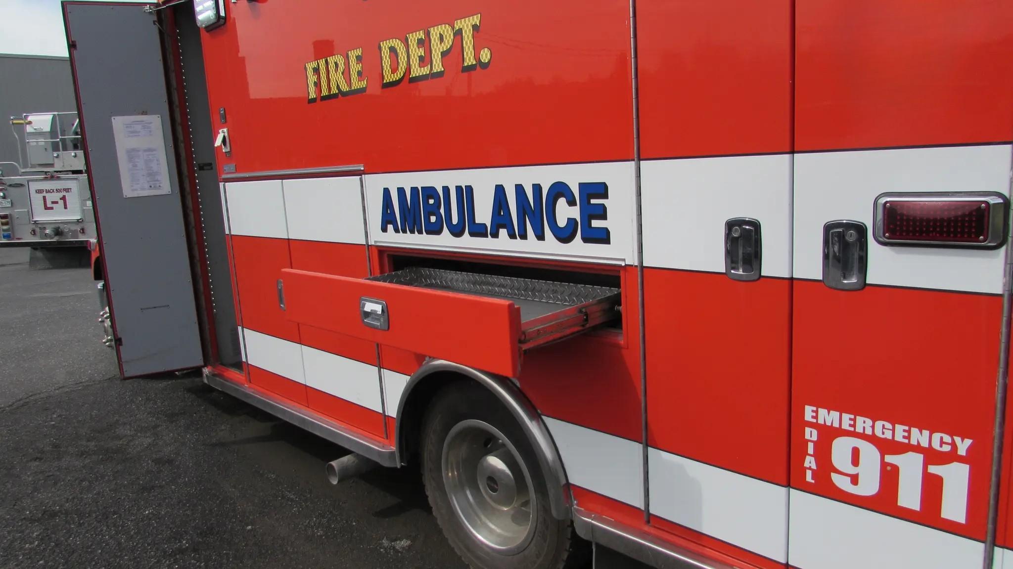 2013 Ford F650 Type I Horton Ambulance 2-wheel drive Ambulance - image 6