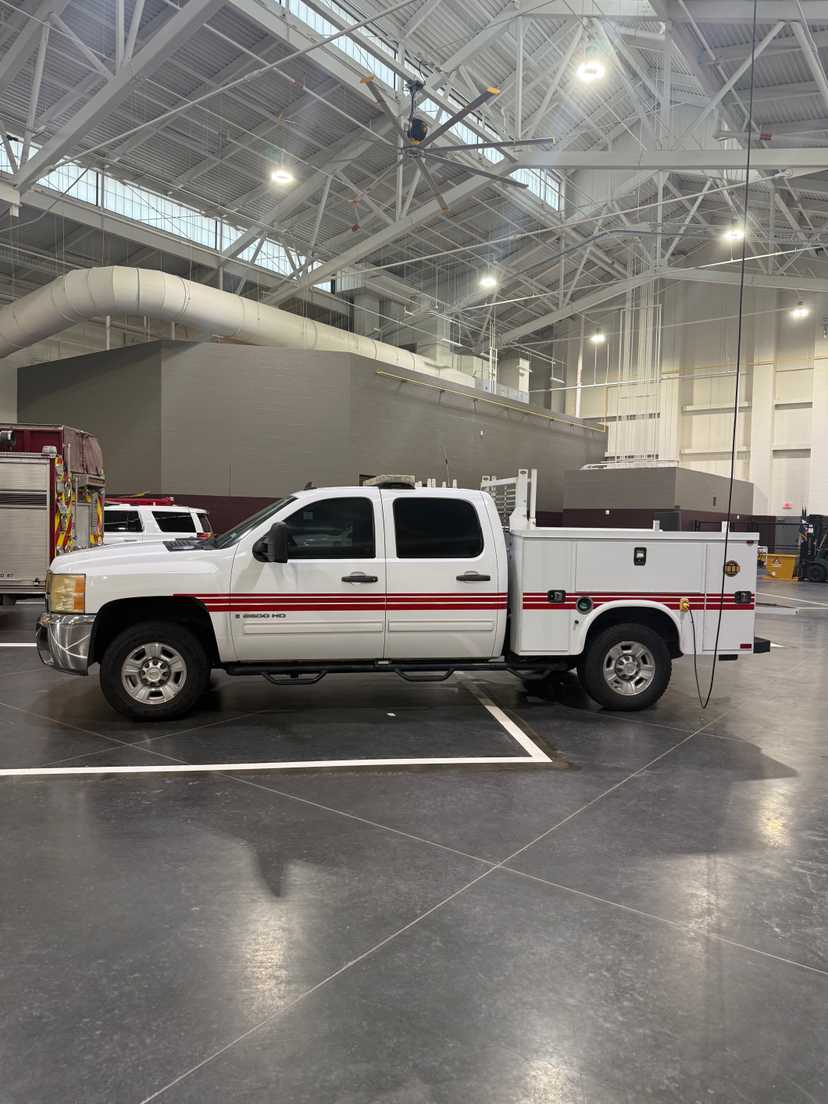 2009 Chevrolet Silverado 2500HD Knapheide Service Truck