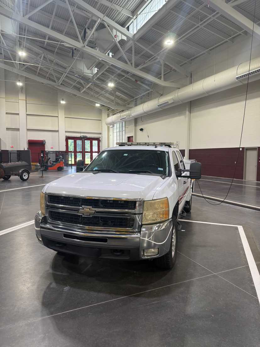 2009 Chevrolet Silverado 2500HD Knapheide Service Truck — photo 2