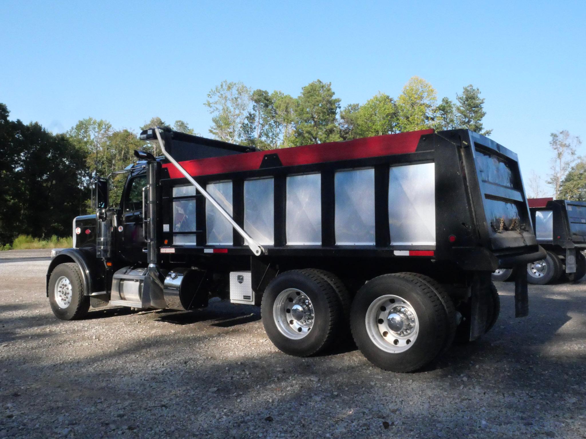 2025 Peterbilt 589 Dump Truck (G116) - image 20
