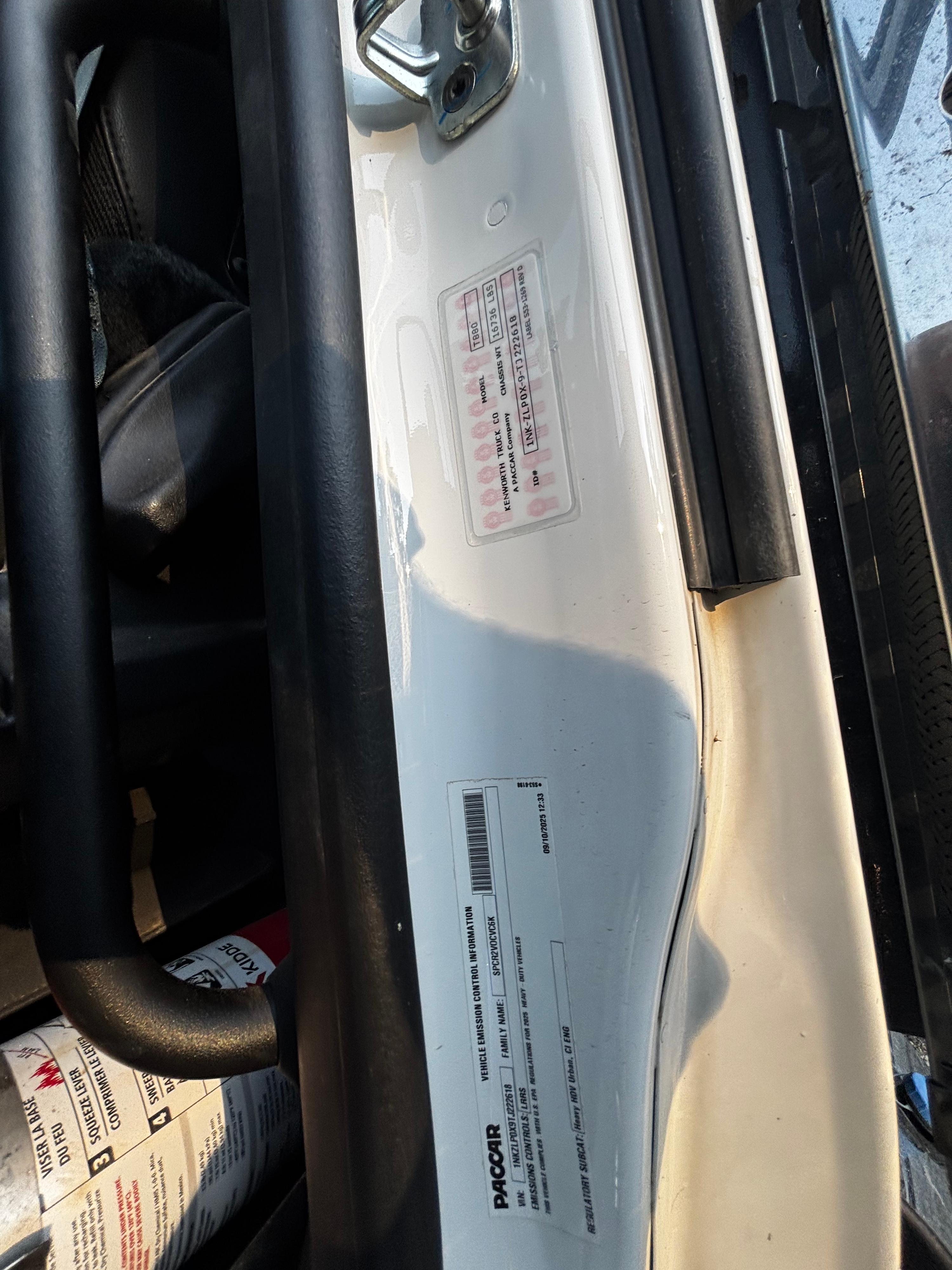 2026 Kenworth T880 Dump Truck (G107) - image 35