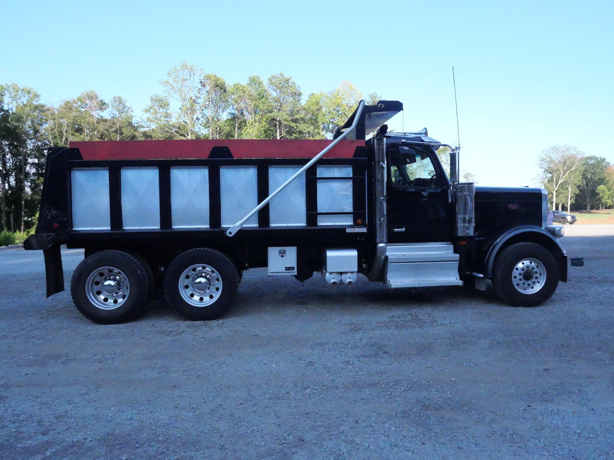 2025 Peterbilt 589 Dump Truck (G121) - image 6