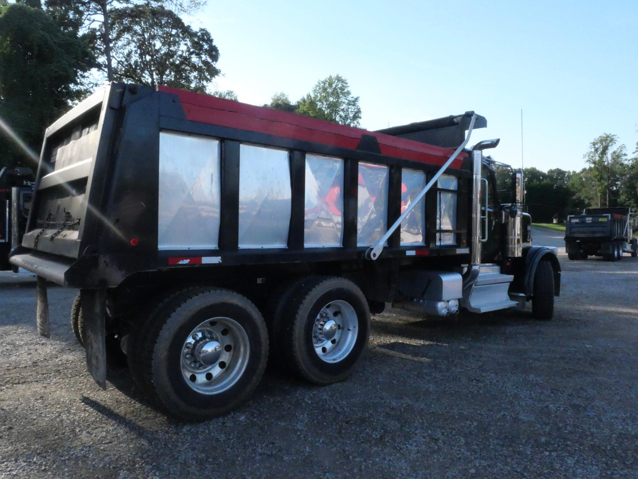 2025 Peterbilt 589 Dump Truck (G115) - image 7