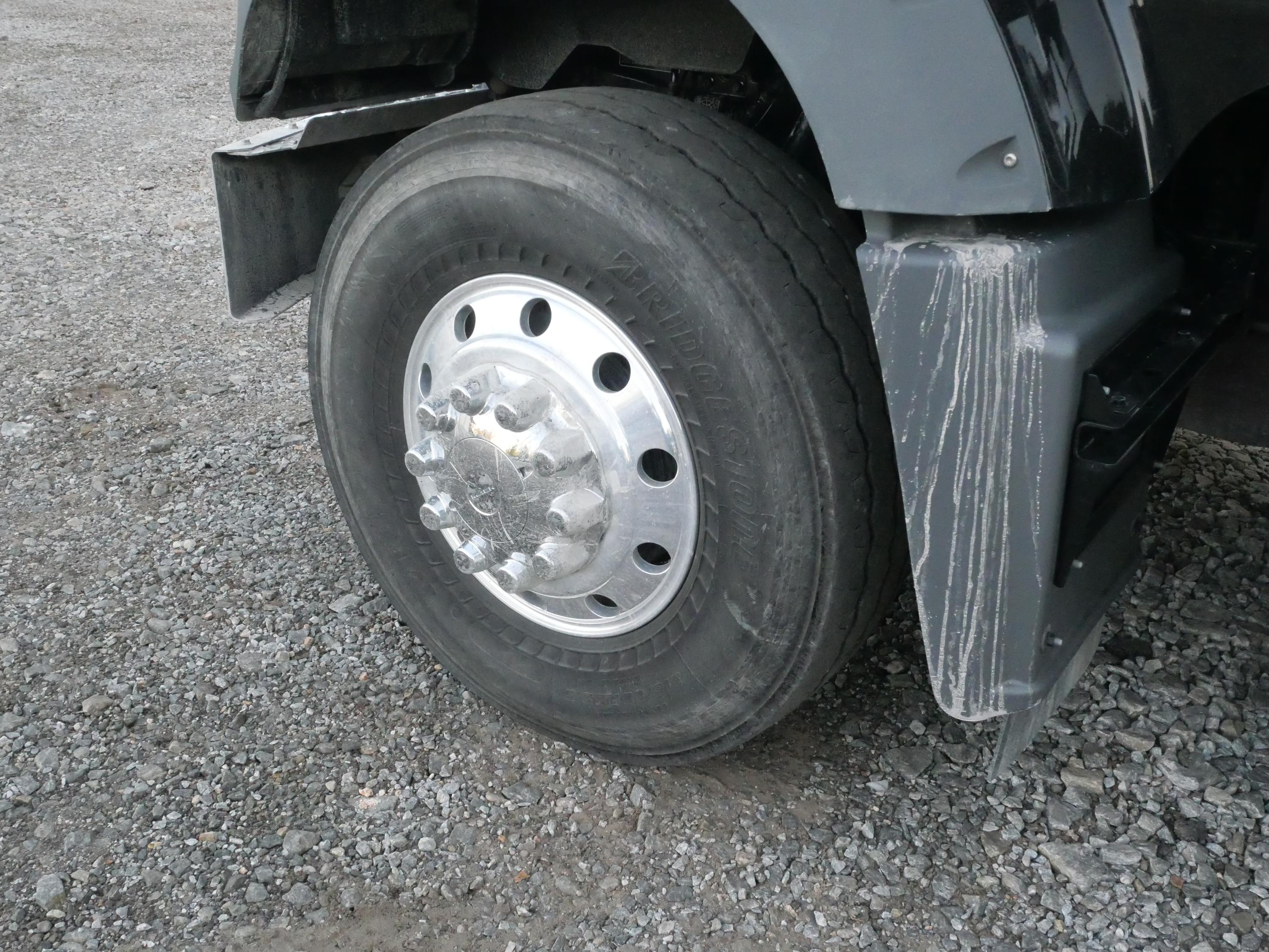2026 Mack 64FR Dump Truck (G129) - image 22