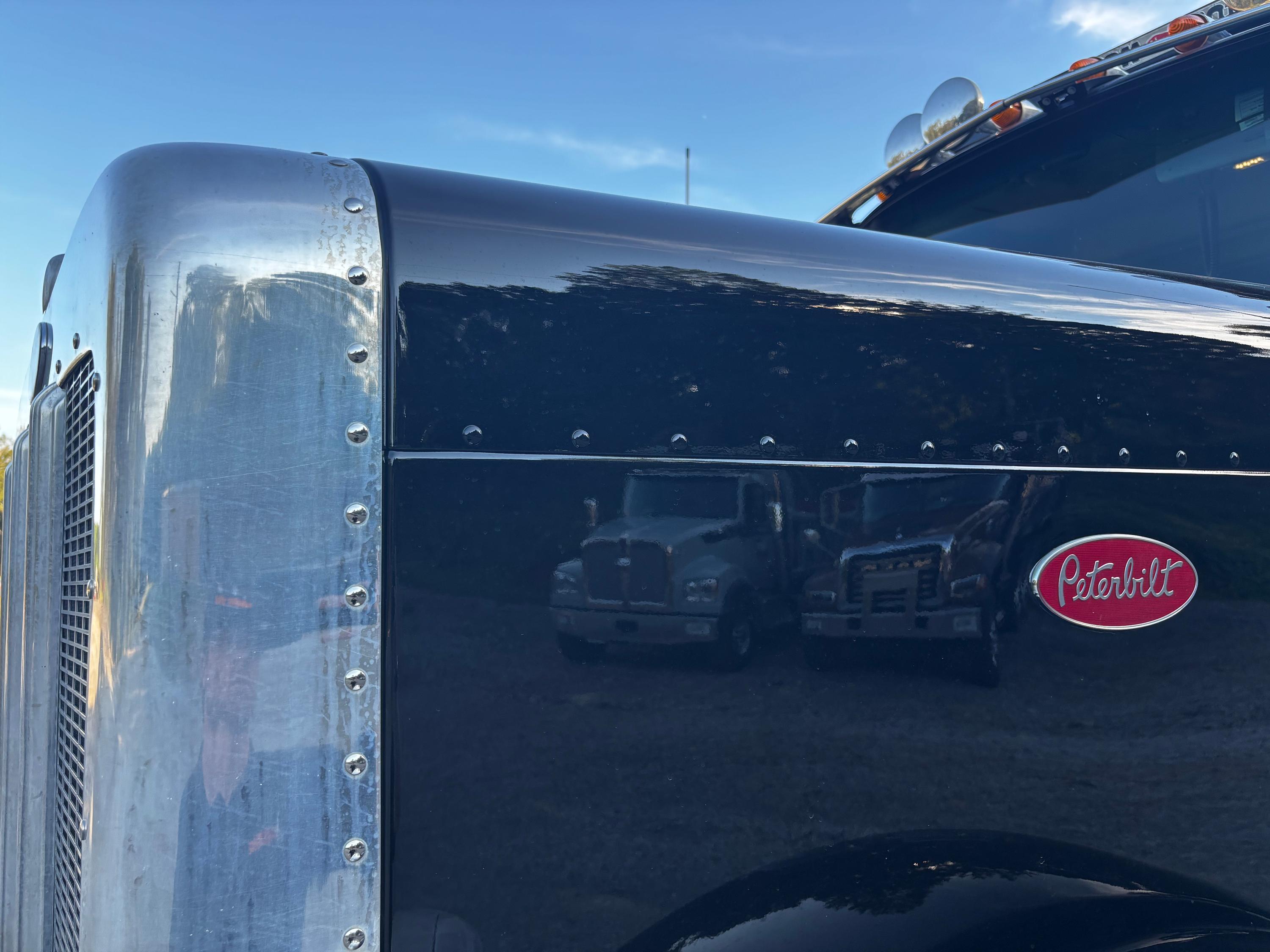2025 Peterbilt 589 Dump Truck (G112) - image 3