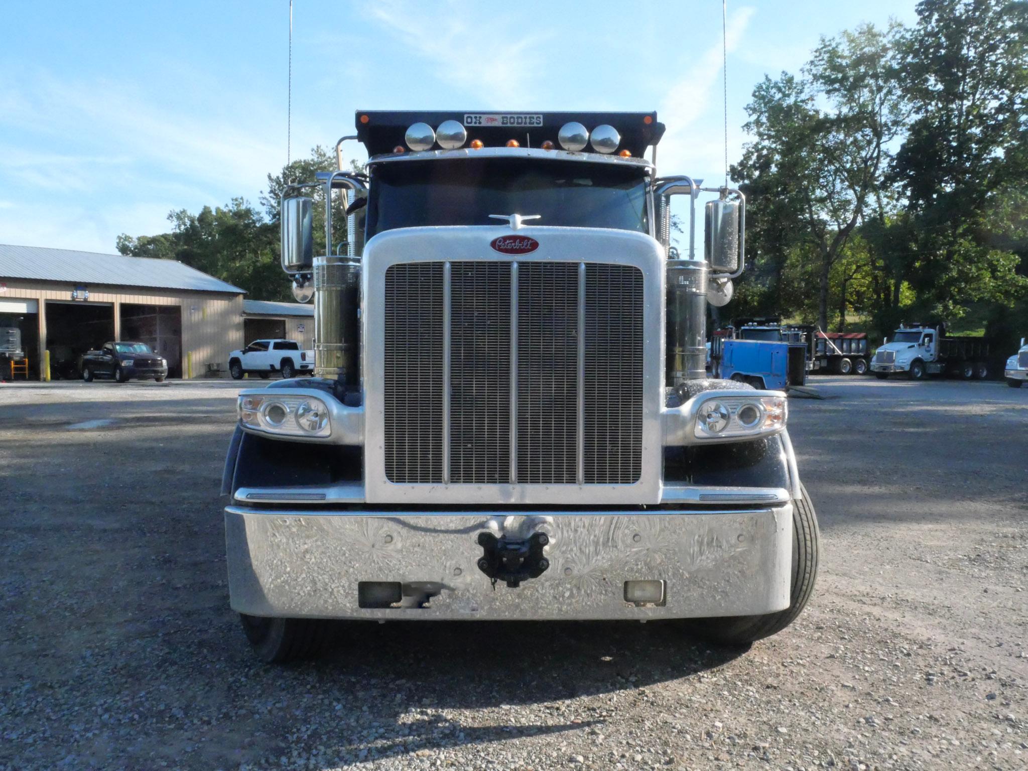 2025 Peterbilt 589 Dump Truck (G110) - image 3