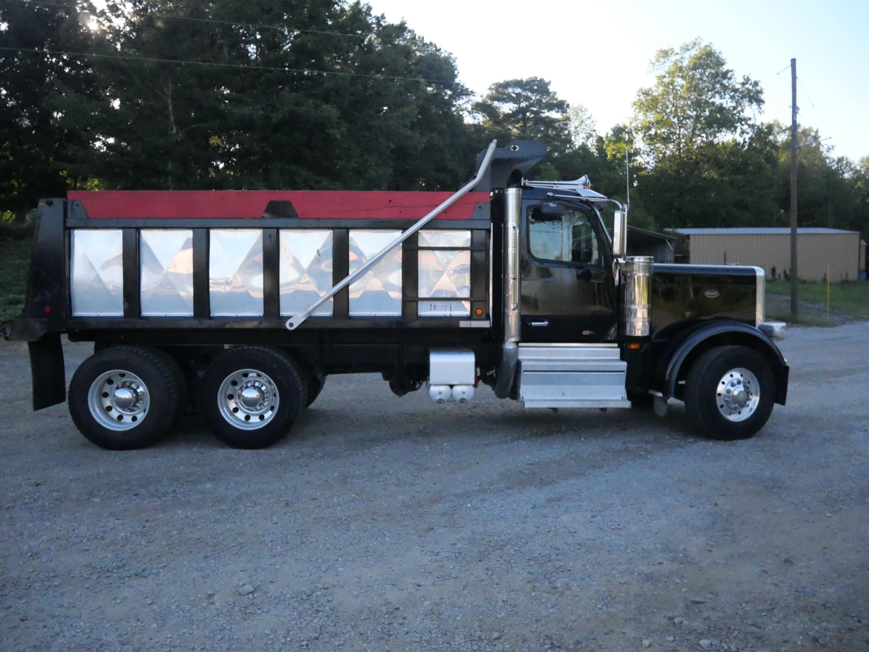 2025 Peterbilt 589 Dump Truck (G112) - image 7