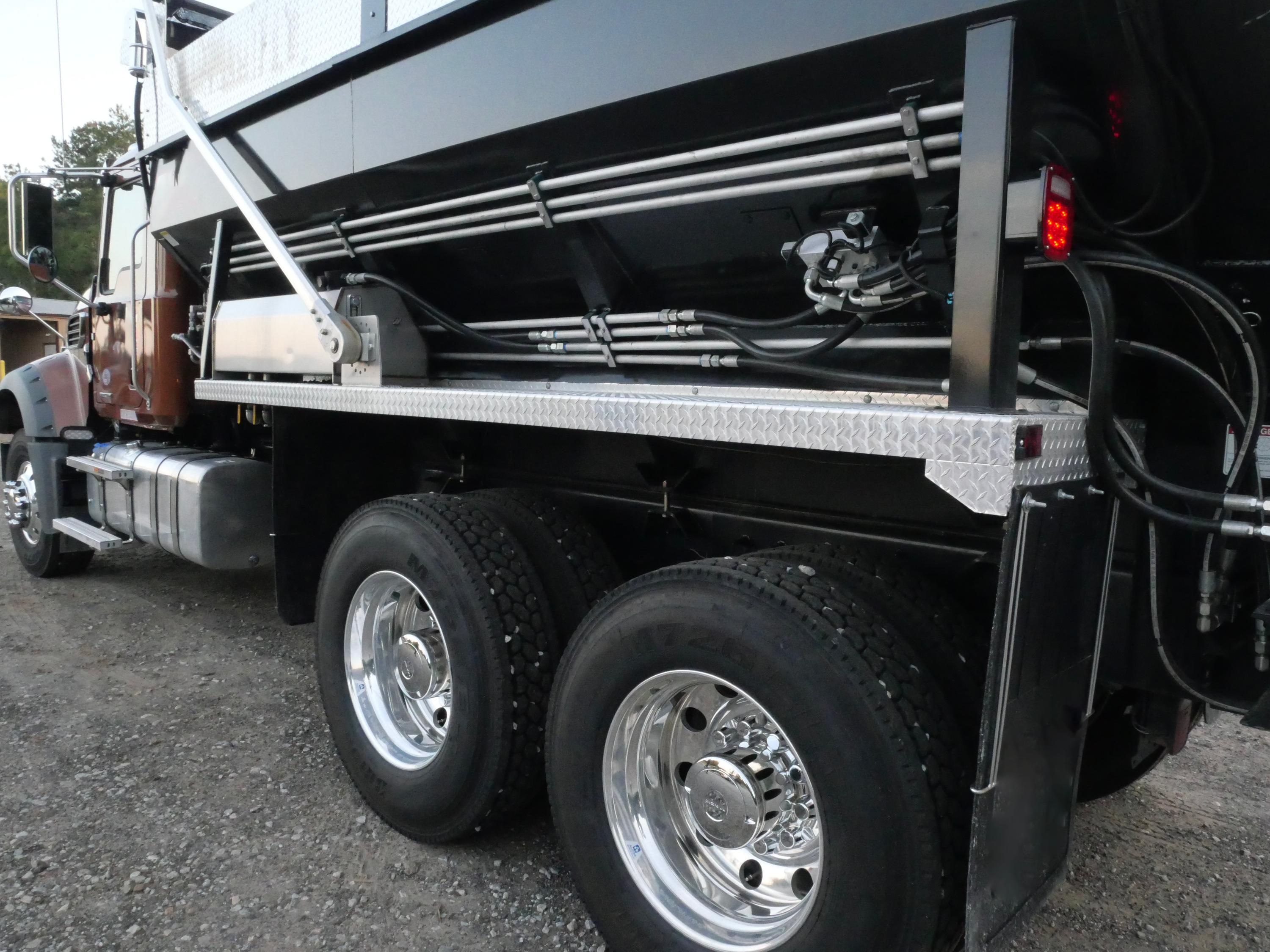 2027 Mack 64F Spreader (G131) - image 26