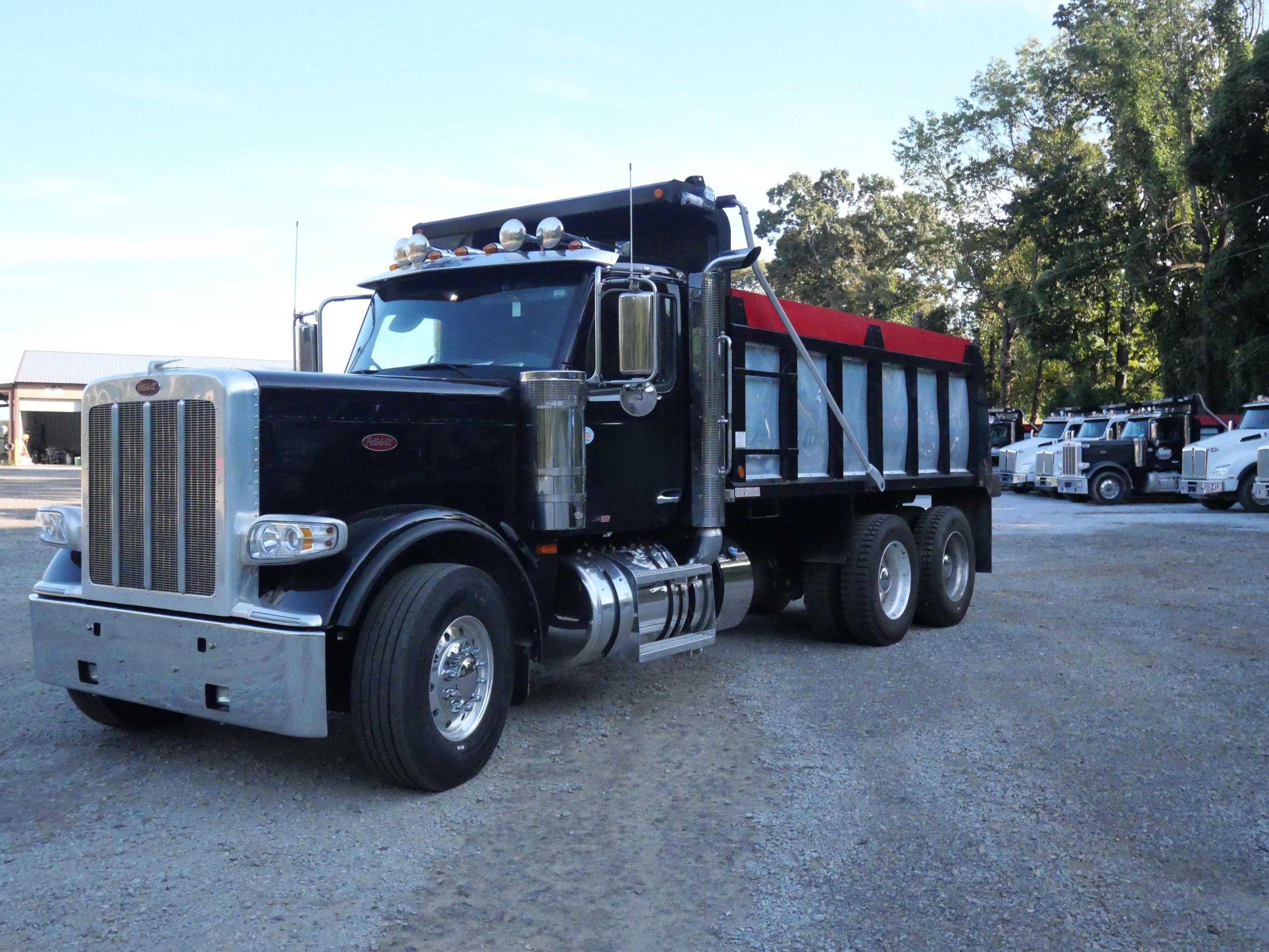 2025 Peterbilt 589 Dump Truck (G112) - image 2