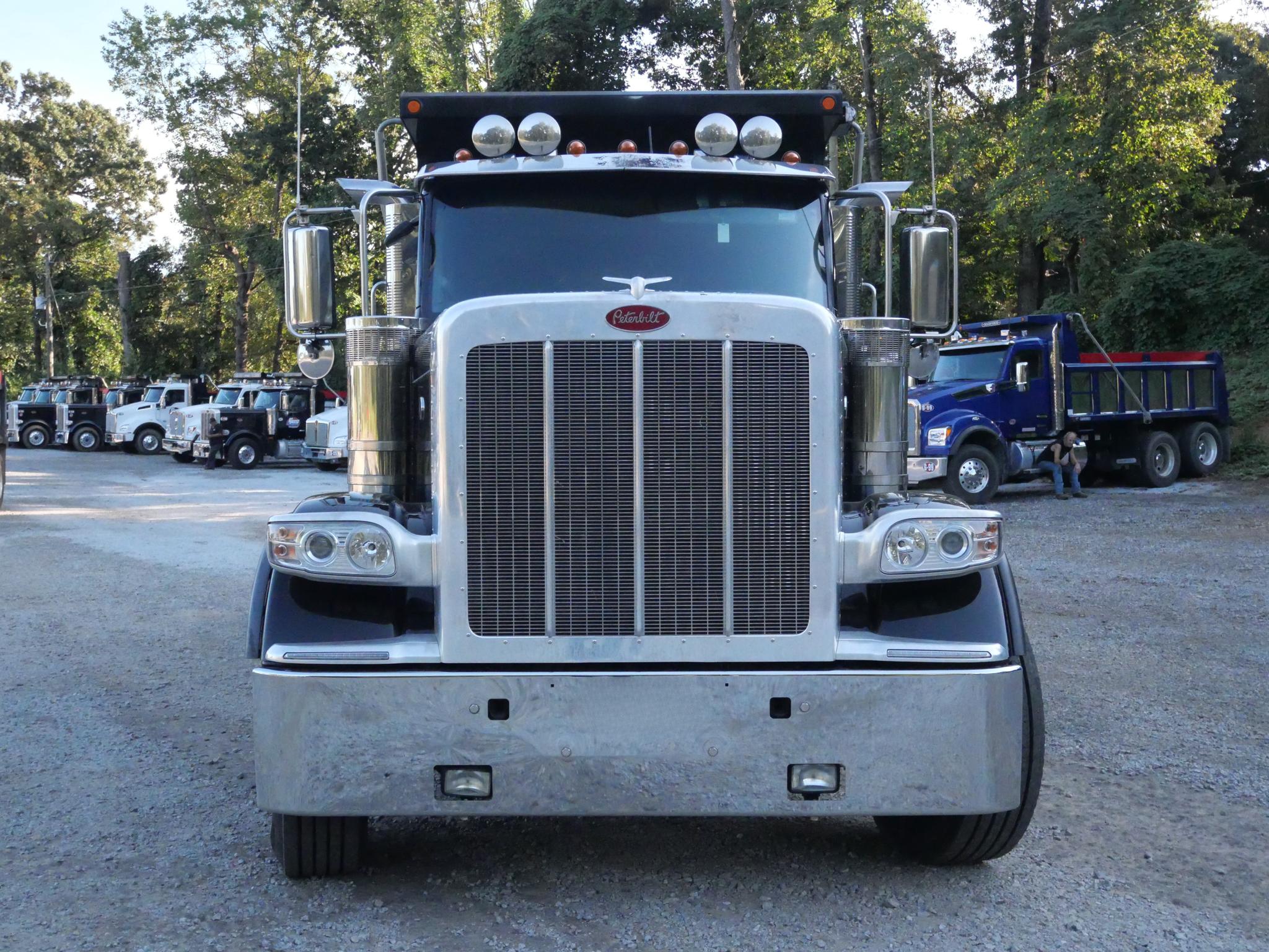 2025 Peterbilt 589 Dump Truck (G112) - image 5
