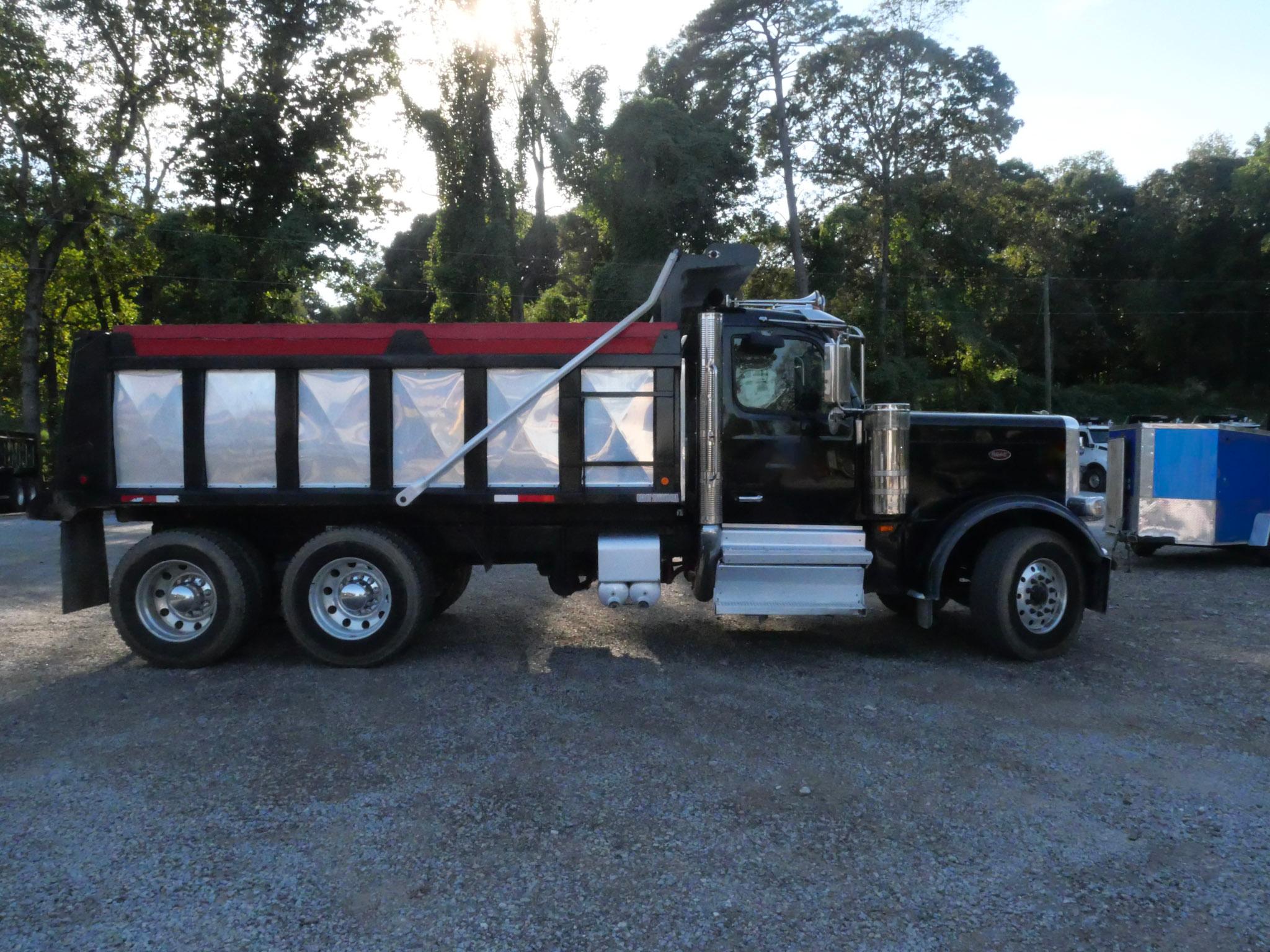 2025 Peterbilt 589 Dump Truck (G115) - image 5