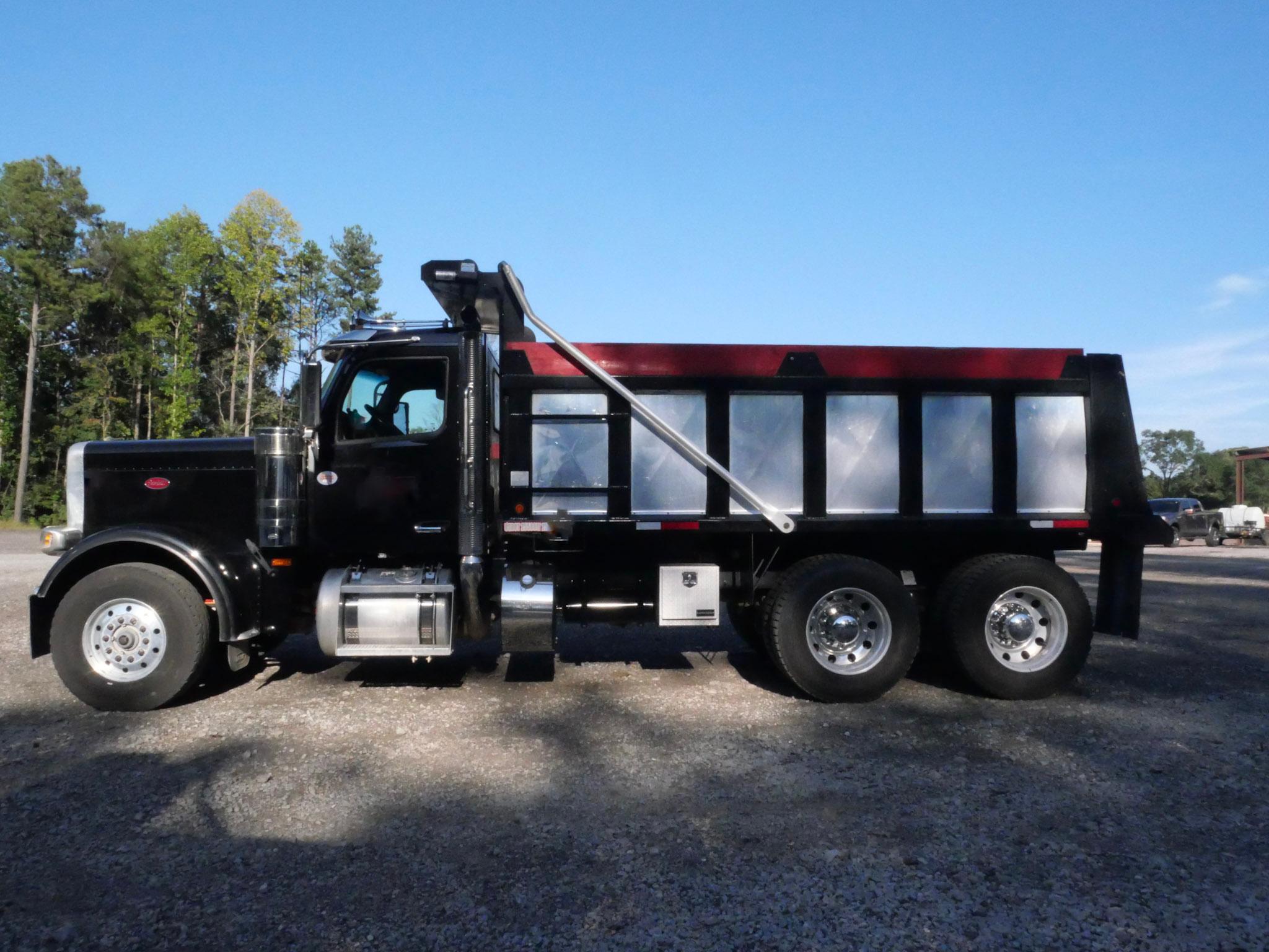 2025 Peterbilt 589 Dump Truck (G116) - image 19