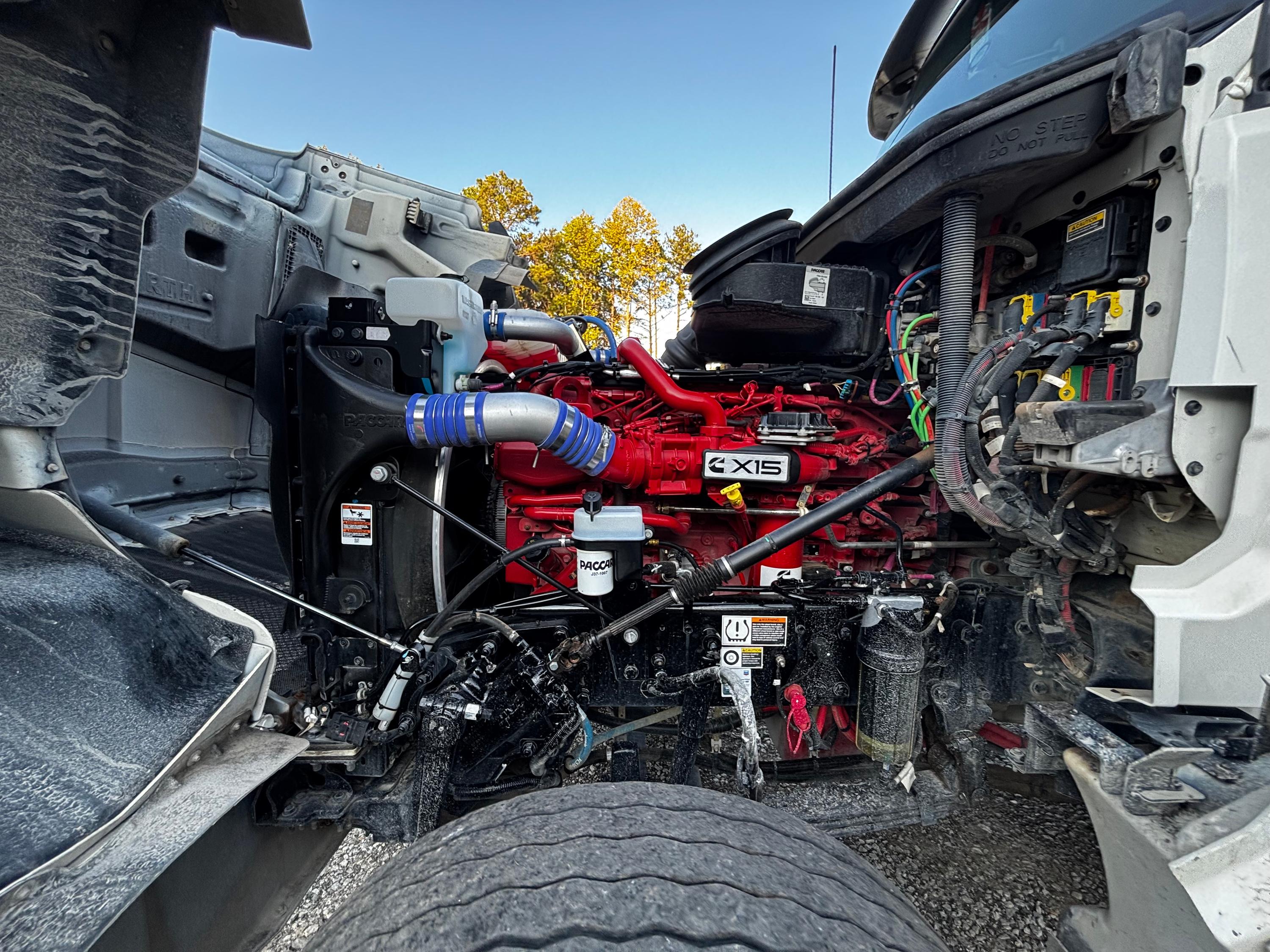 2026 Kenworth T880 Dump Truck (G97) - image 22