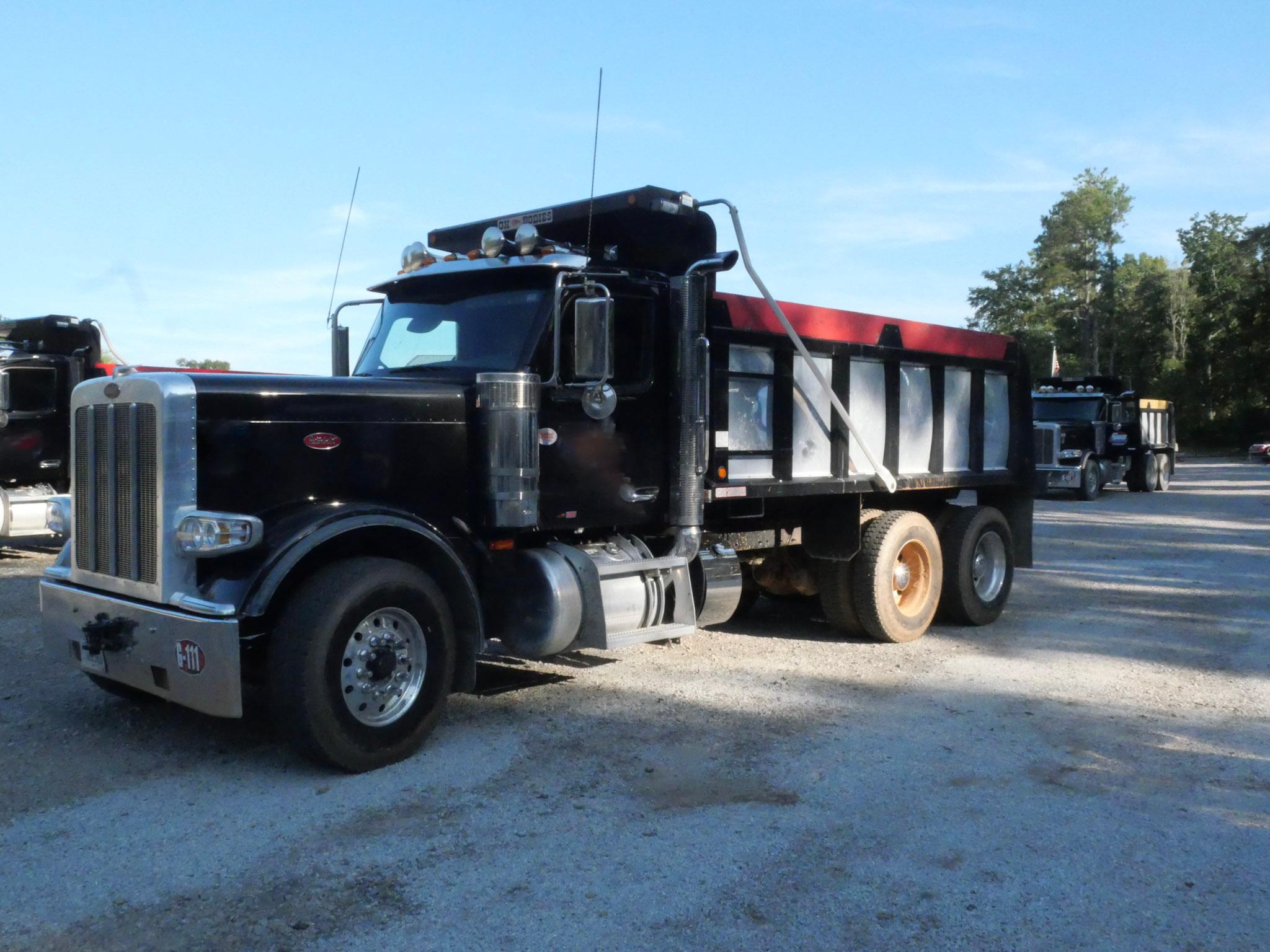 2025 Peterbilt 589 Dump Truck (G111) - image 1