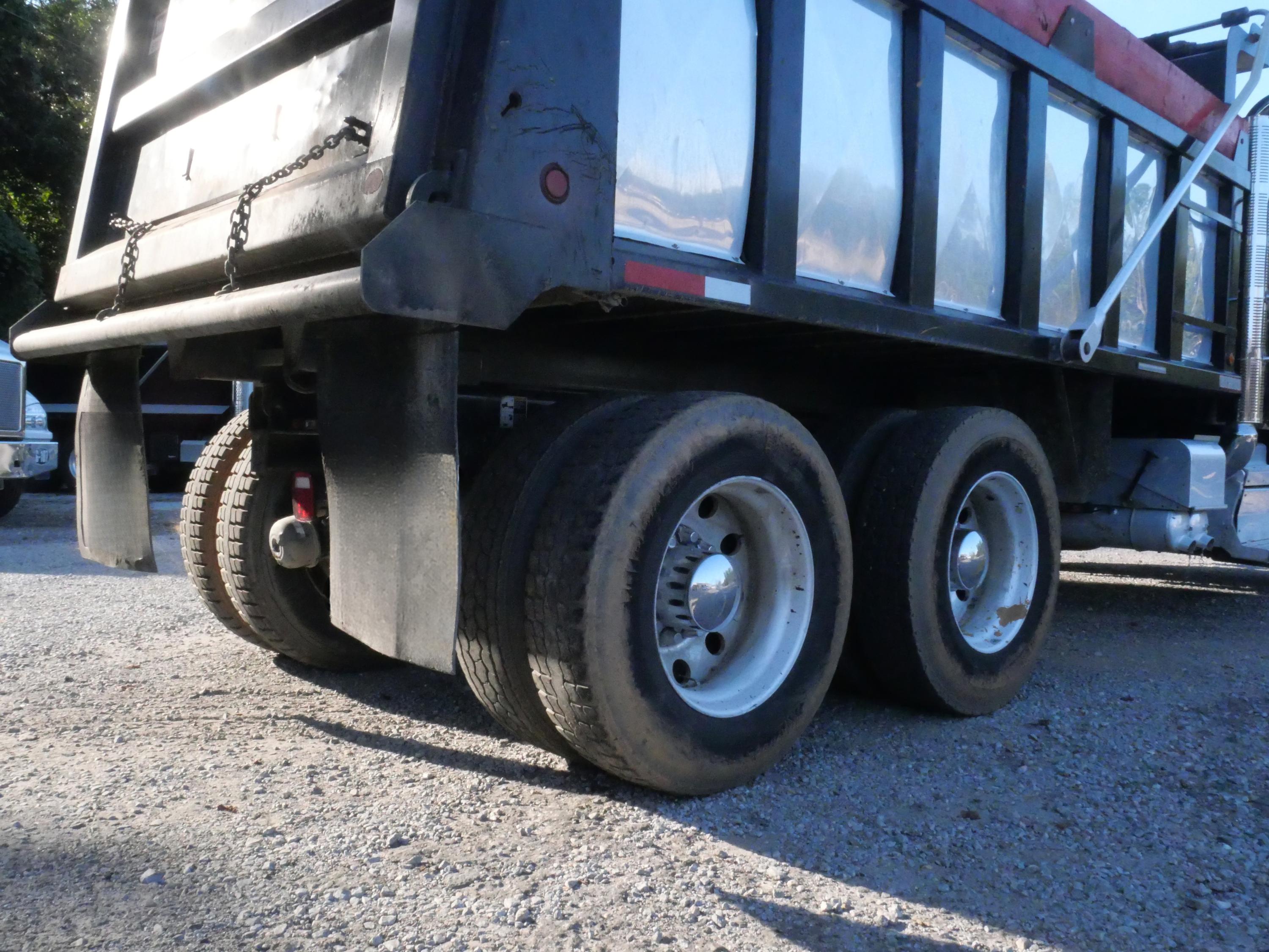 2025 Peterbilt 589 Dump Truck (G113) - image 20