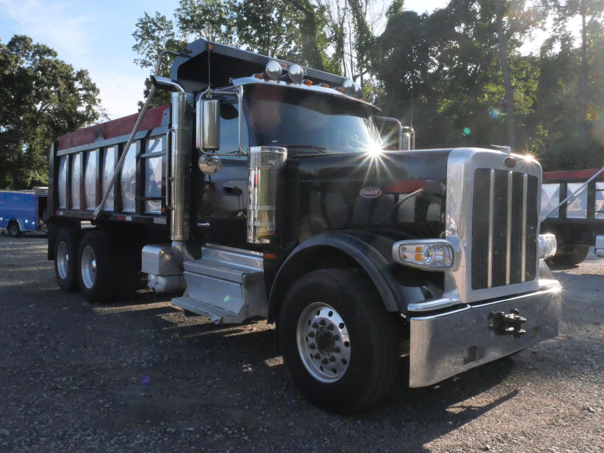 2025 Peterbilt 589 Dump Truck (G116) - image 1