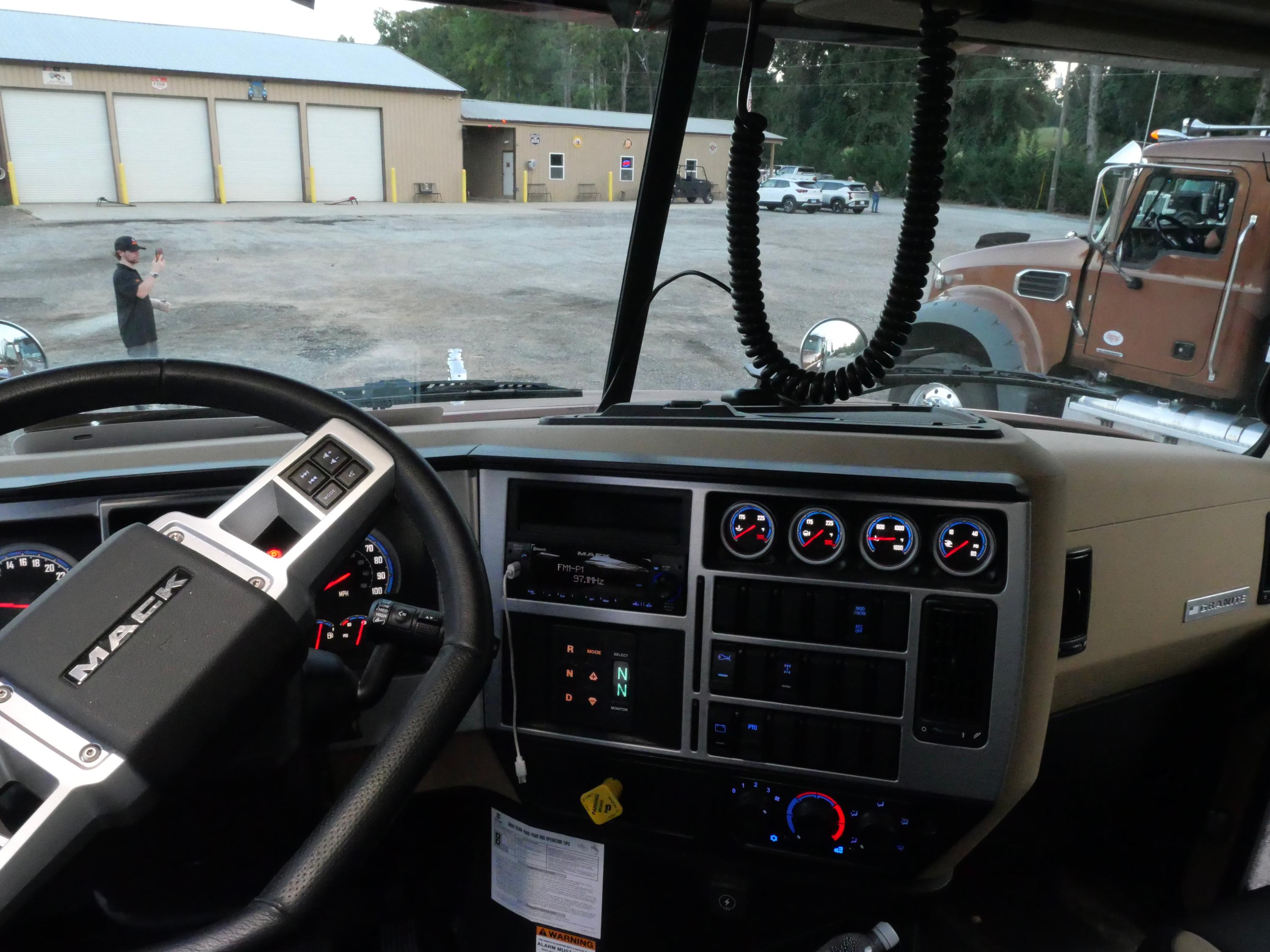 2027 Mack 64F Spreader (G131) - image 12