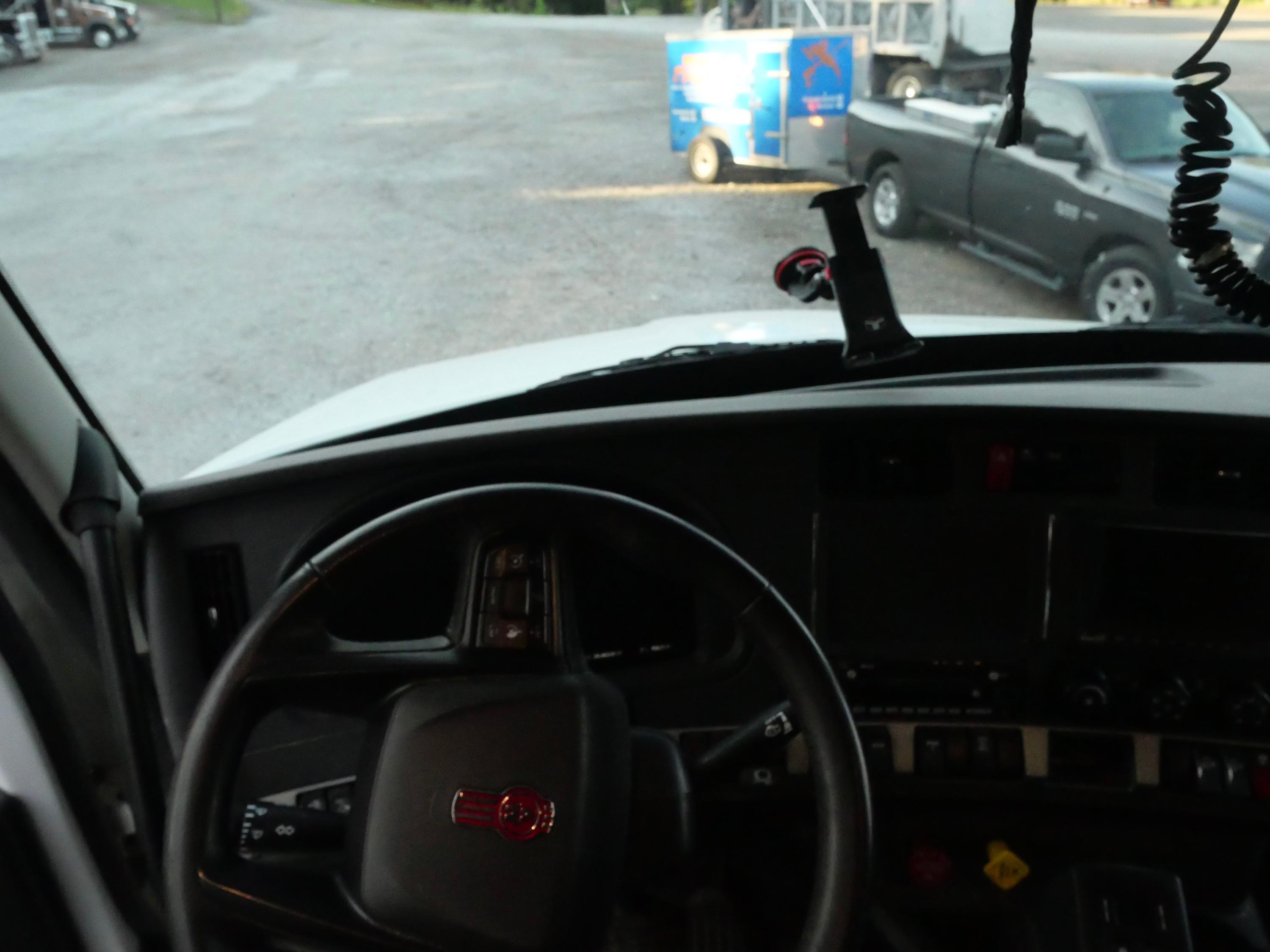2026 Kenworth T880 Dump Truck (G82) - image 12