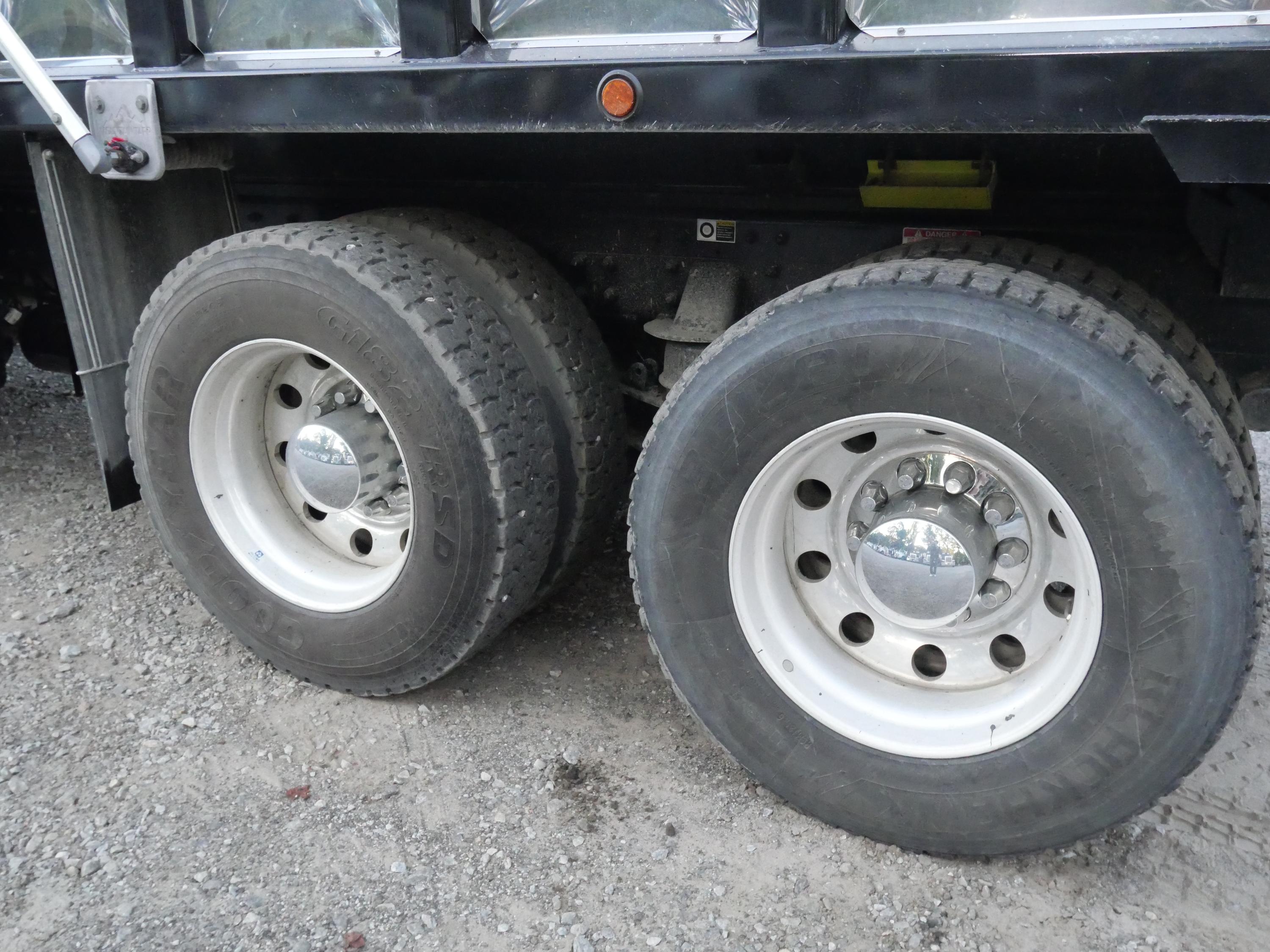 2026 Kenworth T880 Dump Truck (G82) - image 20